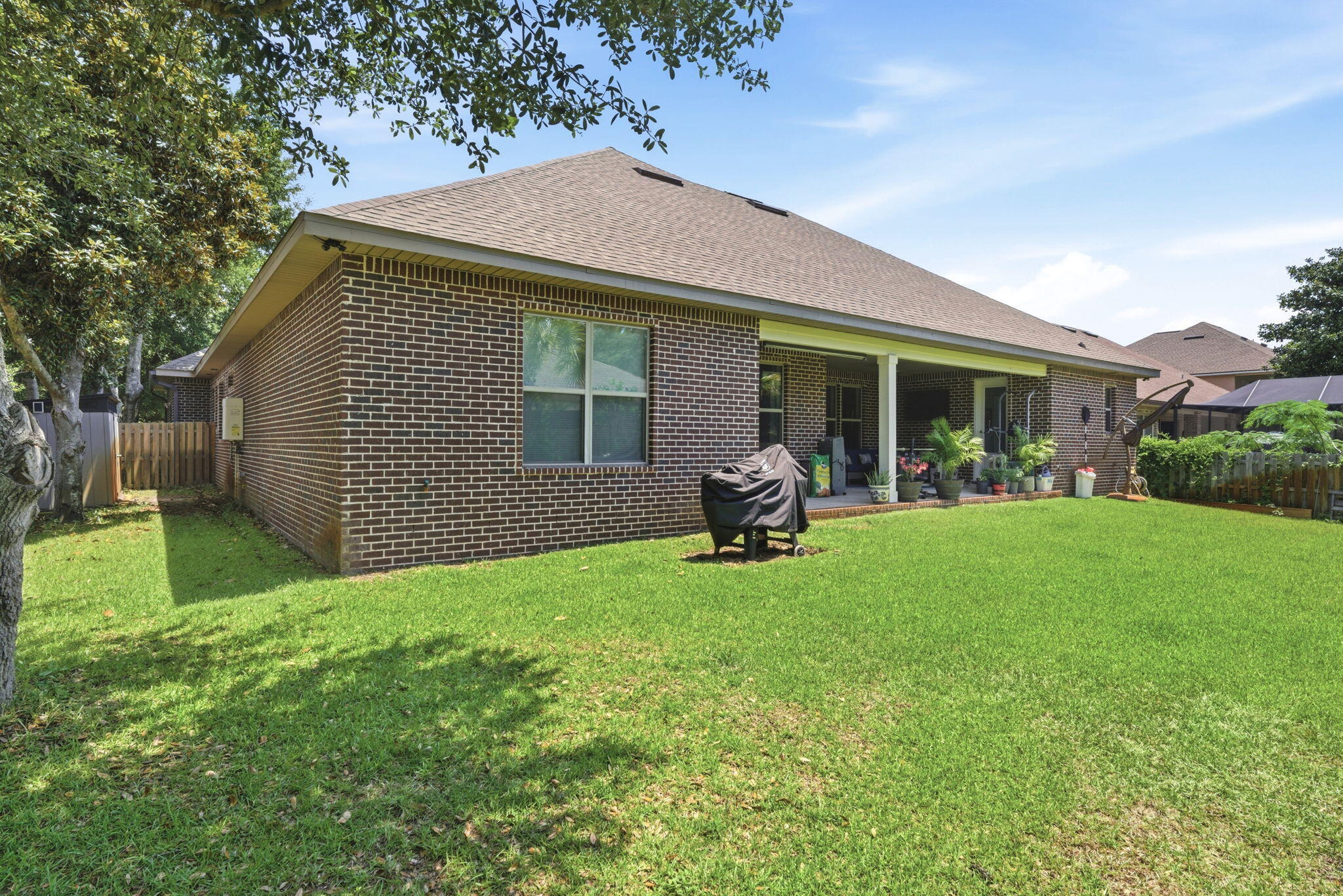 CAMELLIAS - Residential