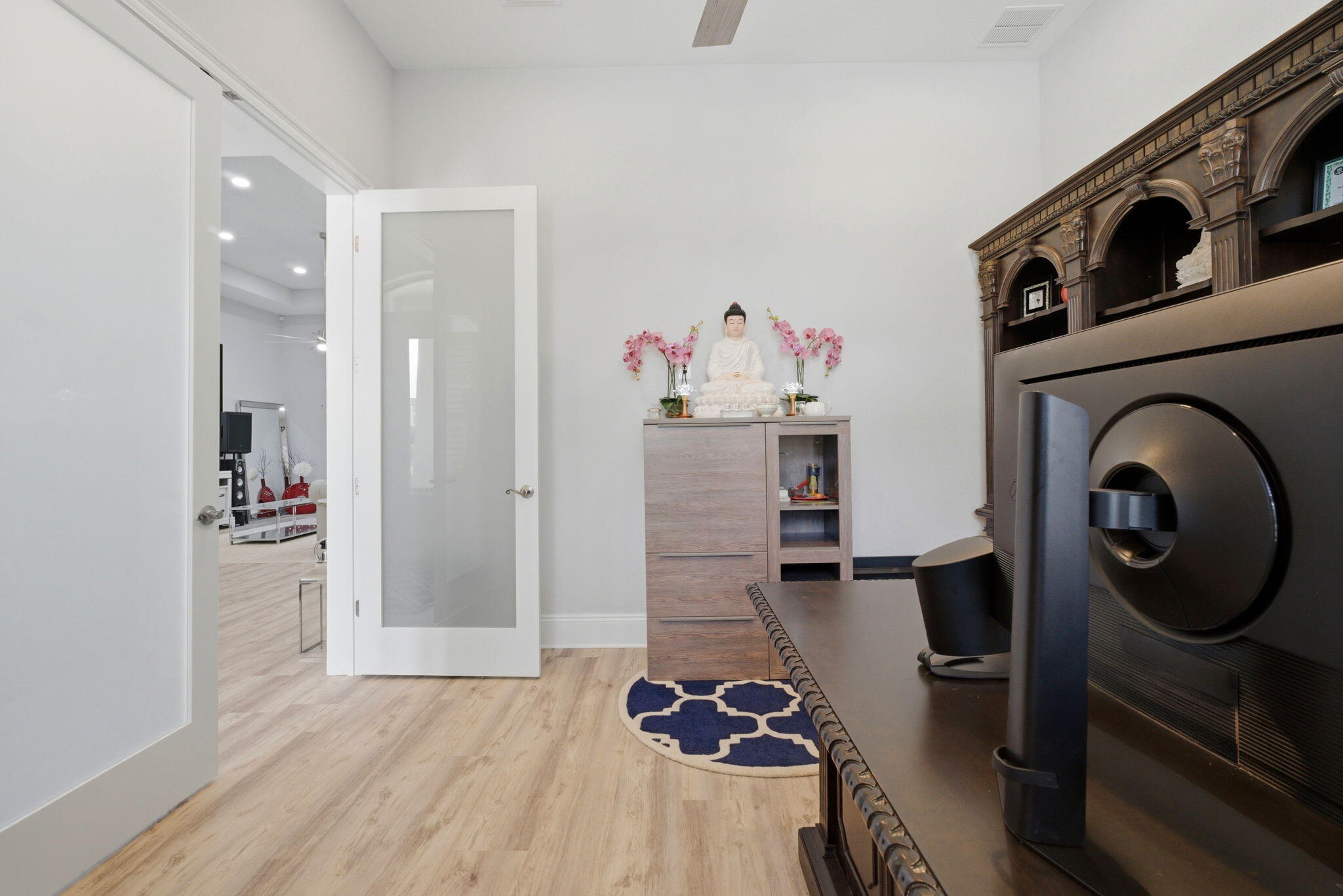 CAMELLIAS - Residential