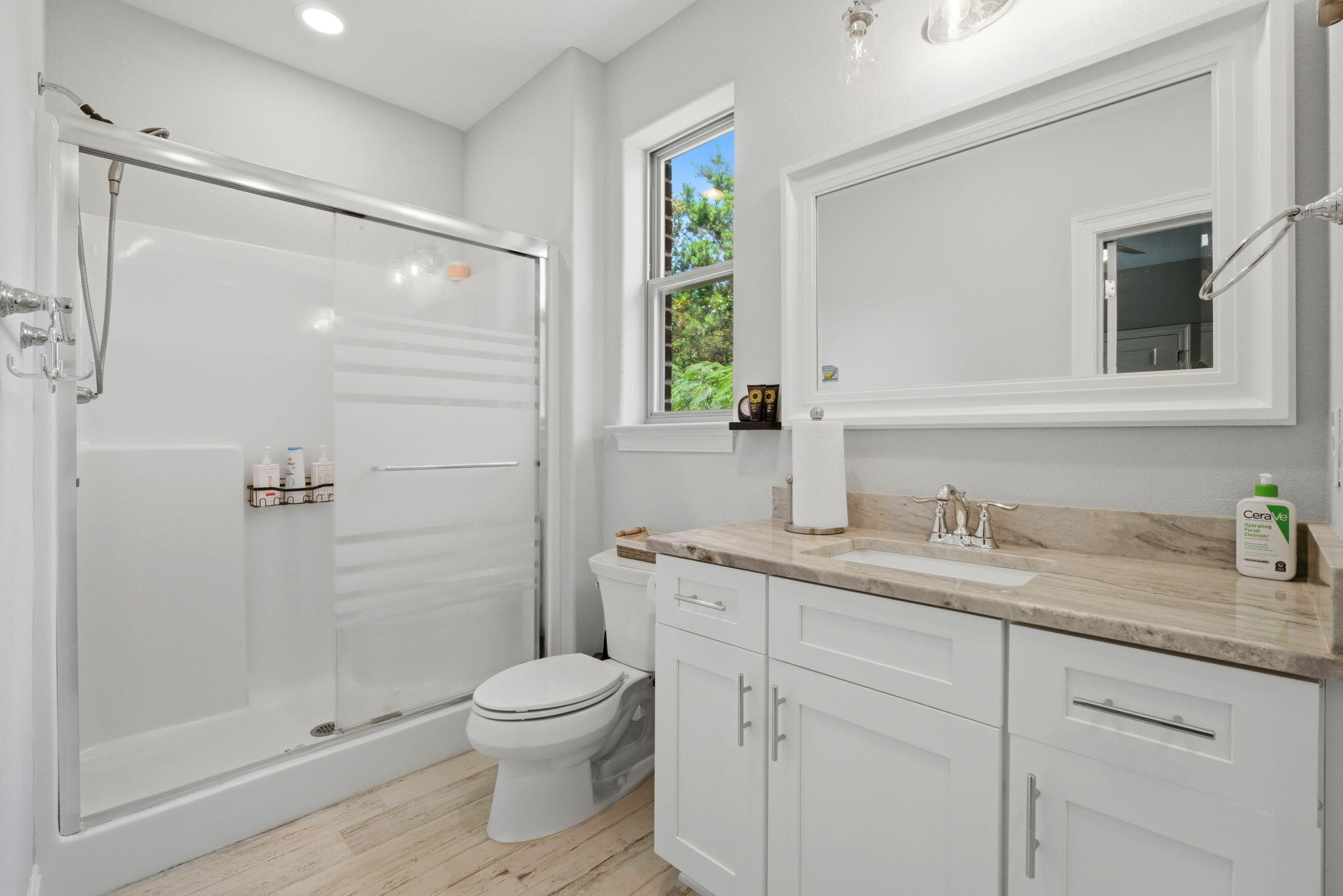 CAMELLIAS - Residential