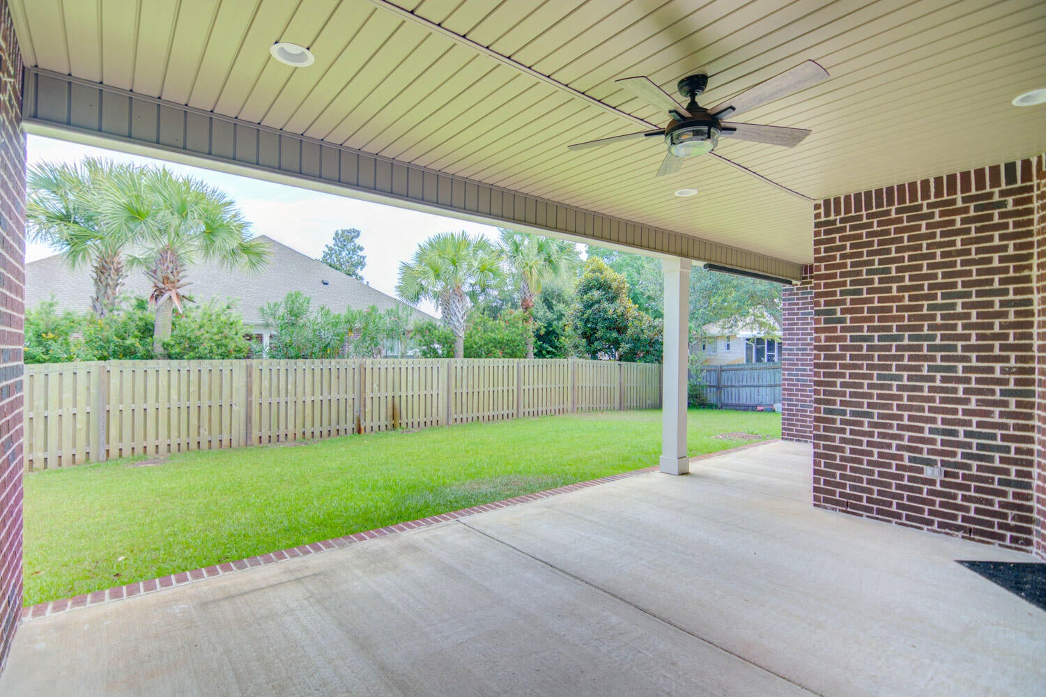CAMELLIAS - Residential