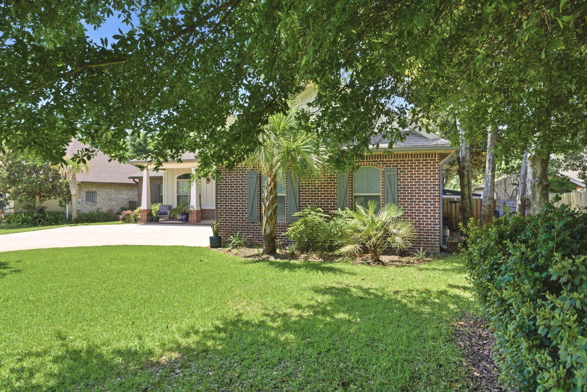 CAMELLIAS - Residential