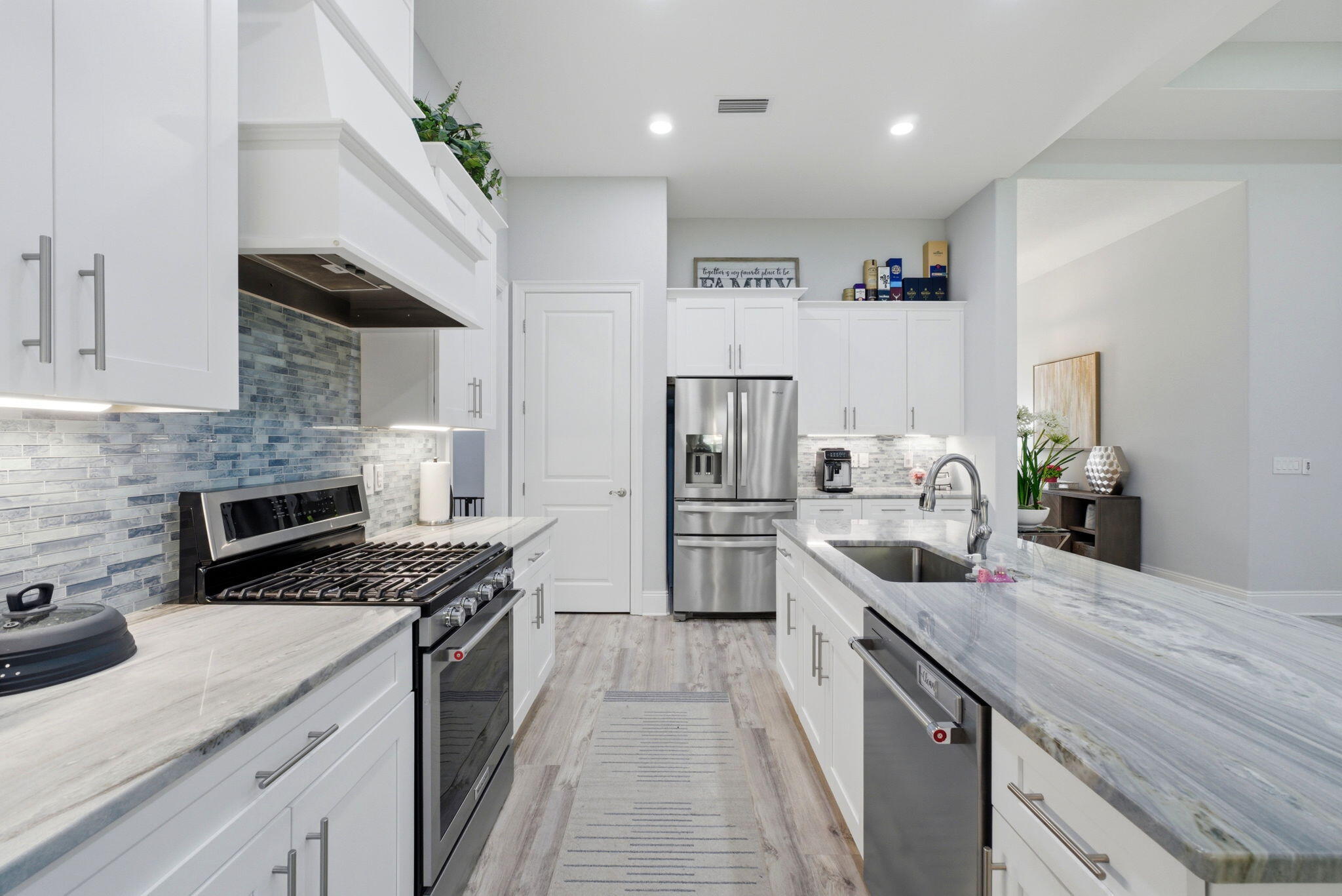 CAMELLIAS - Residential