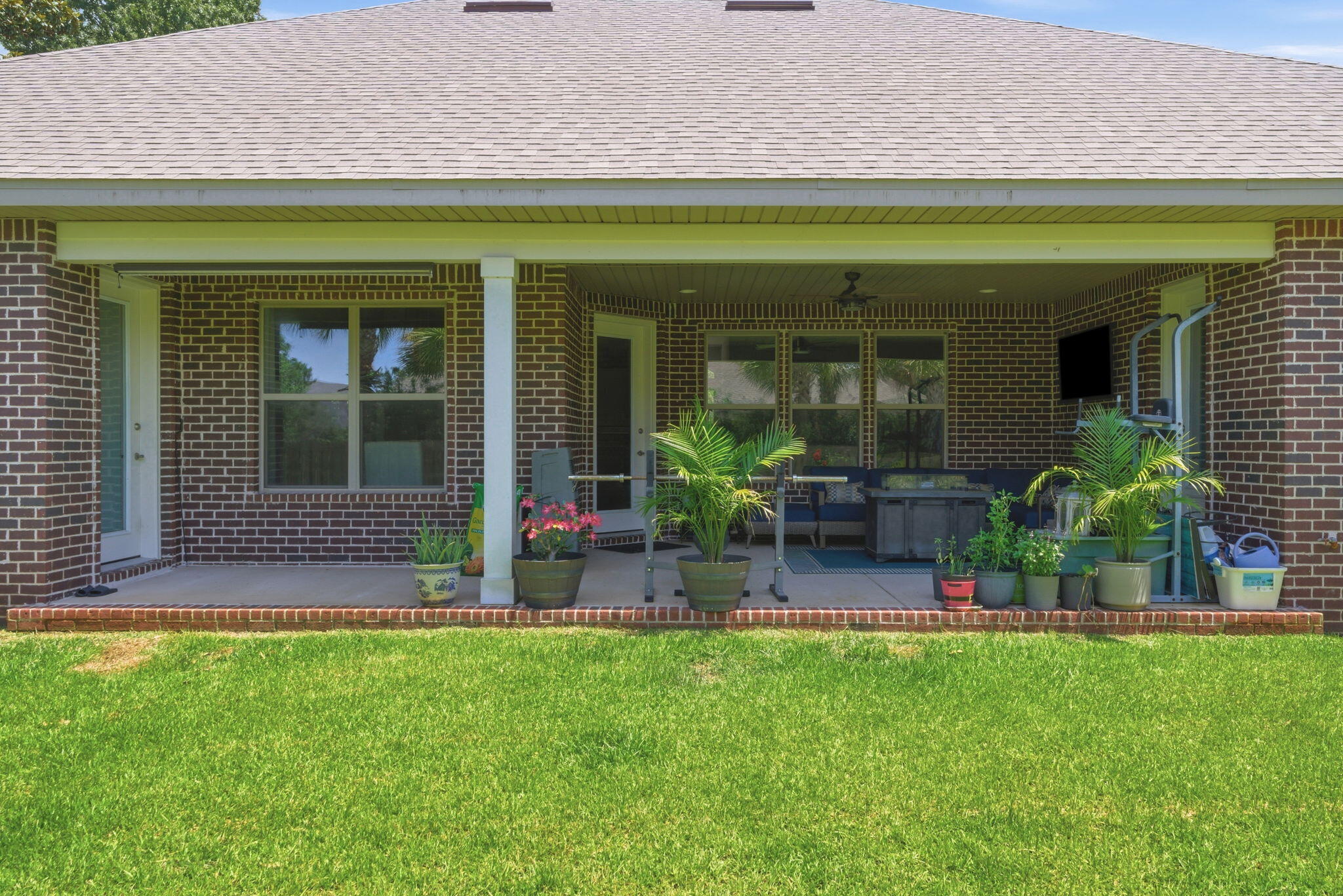CAMELLIAS - Residential