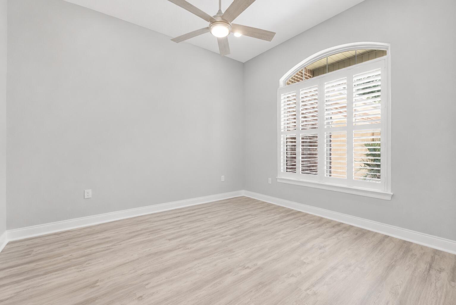 CAMELLIAS - Residential