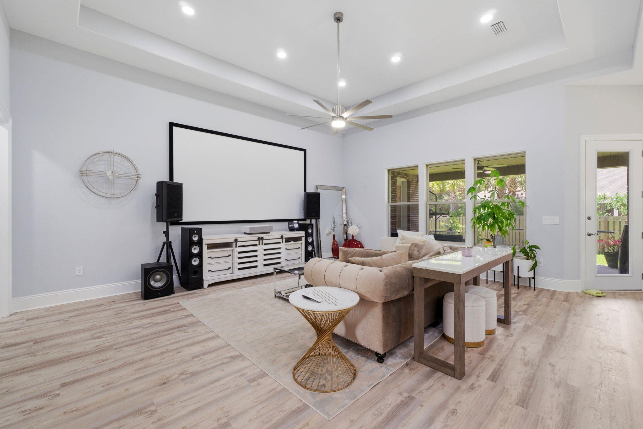 CAMELLIAS - Residential
