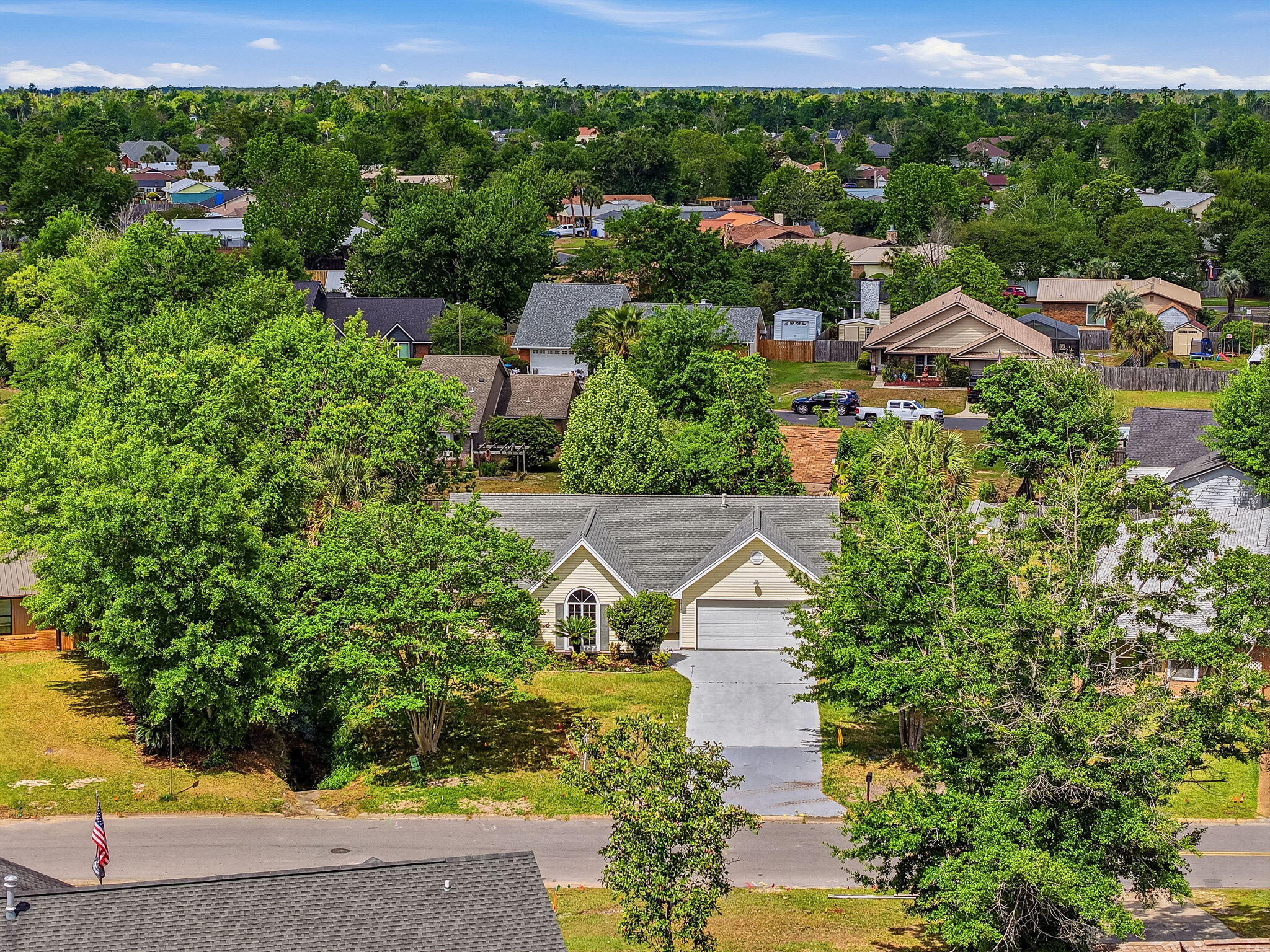 DERBY WOODS - Residential Lease