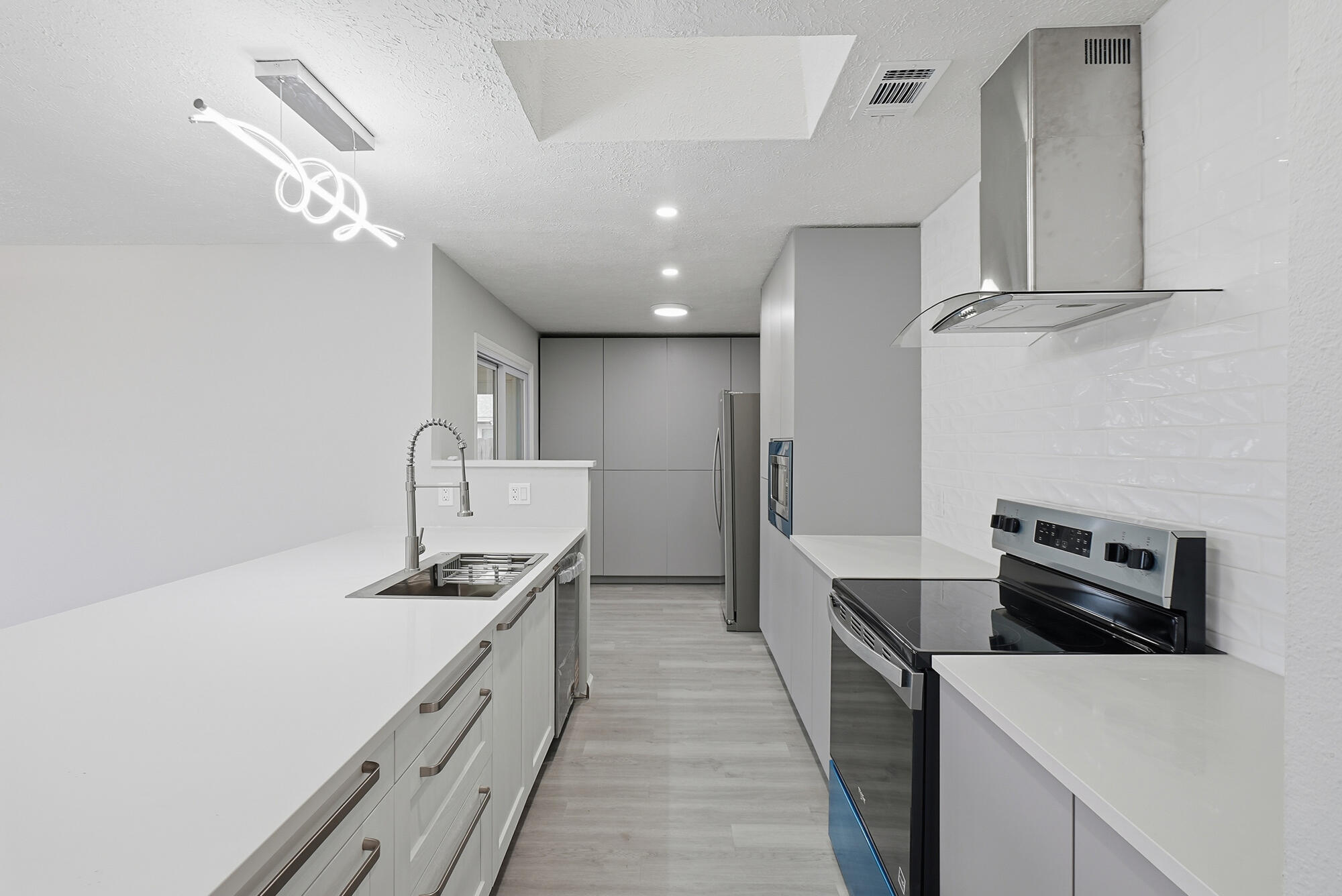DERBY WOODS - Residential Lease