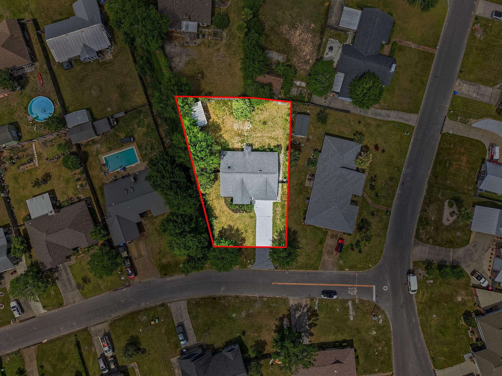 DERBY WOODS - Residential Lease