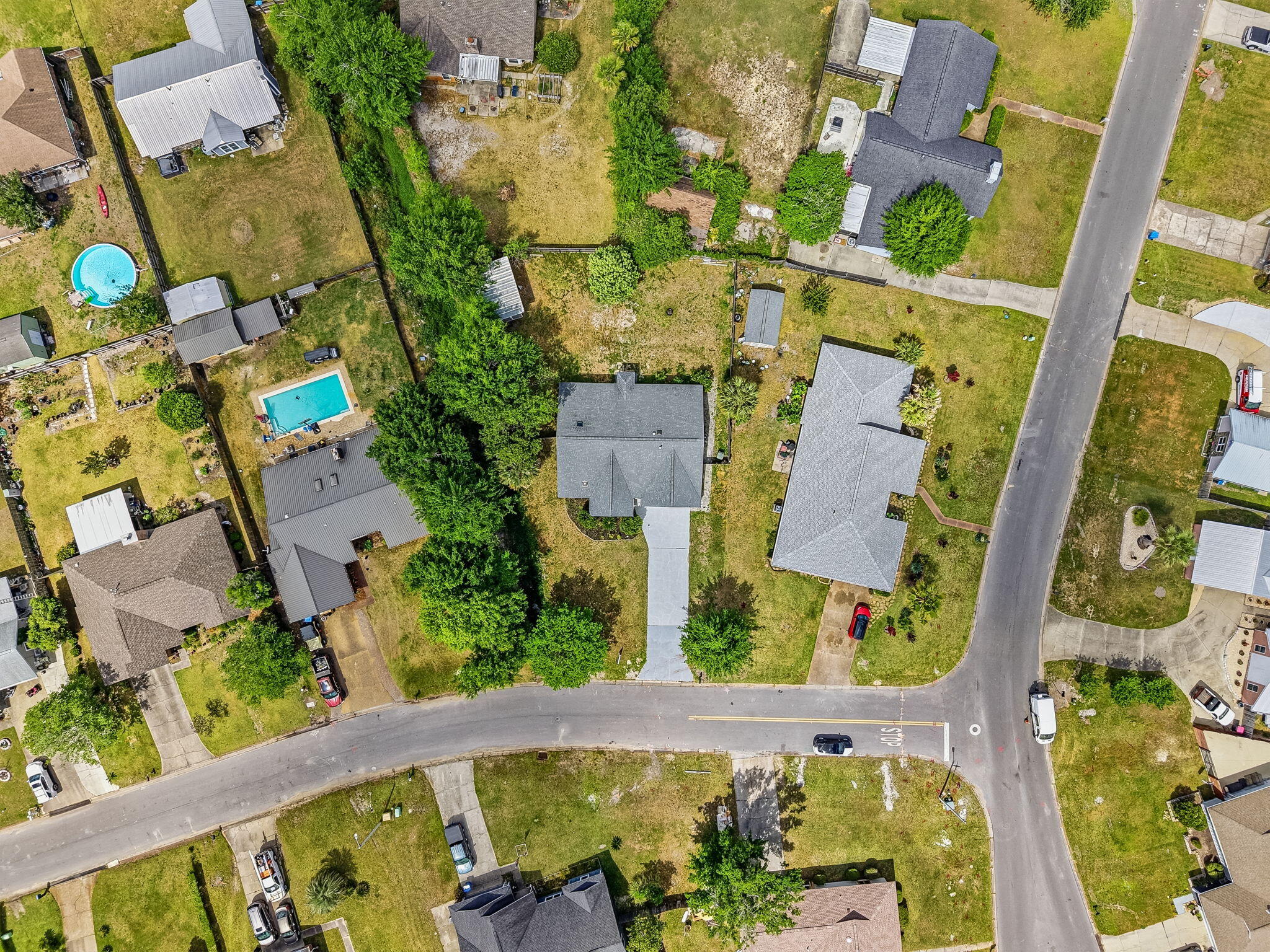 DERBY WOODS - Residential Lease