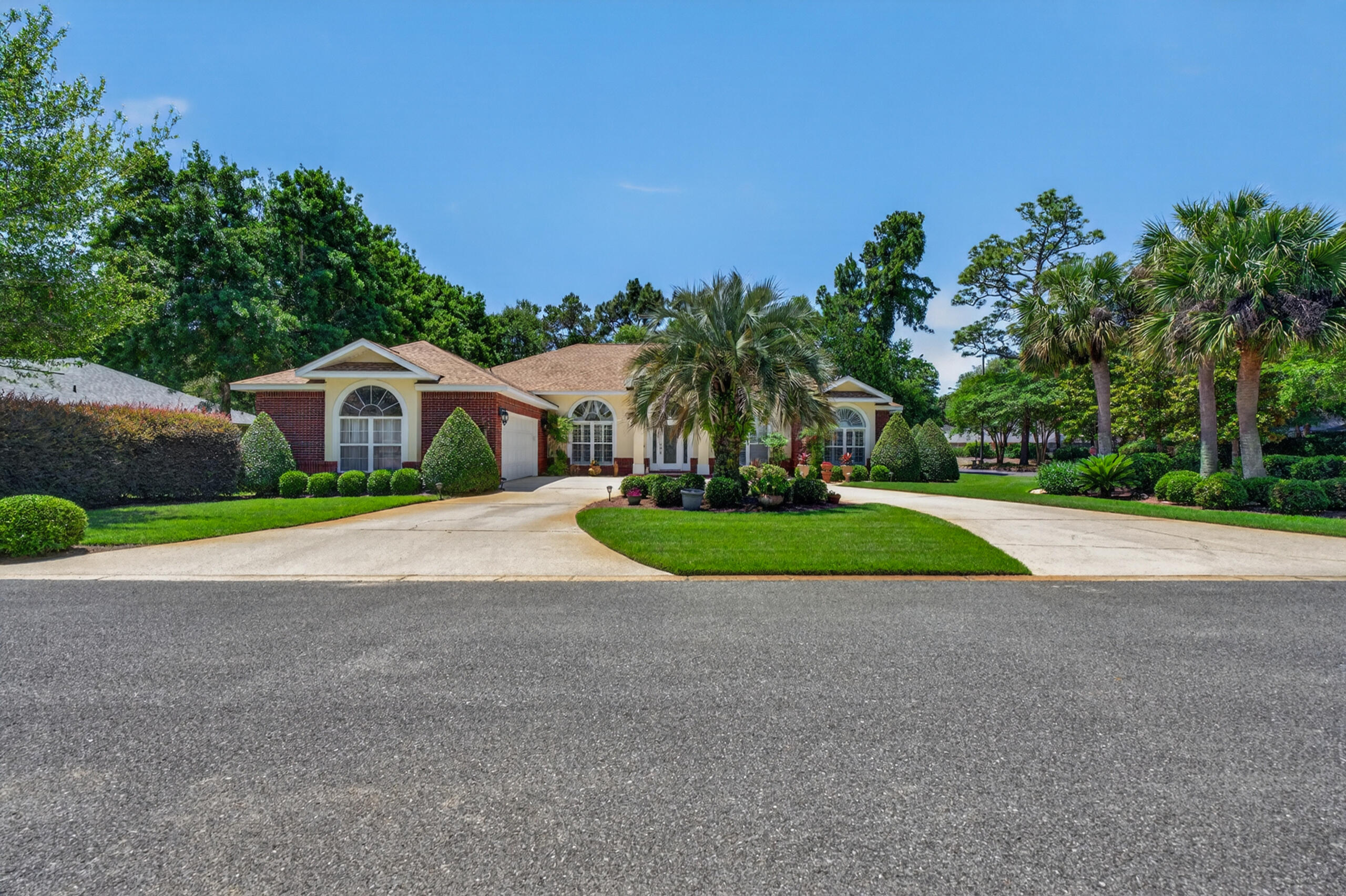 MAGNOLIA PLANTATION AT BLUEWATER BAY - Residential