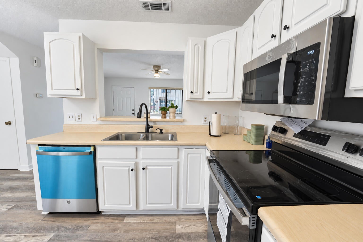 INDIAN HILLS - Residential