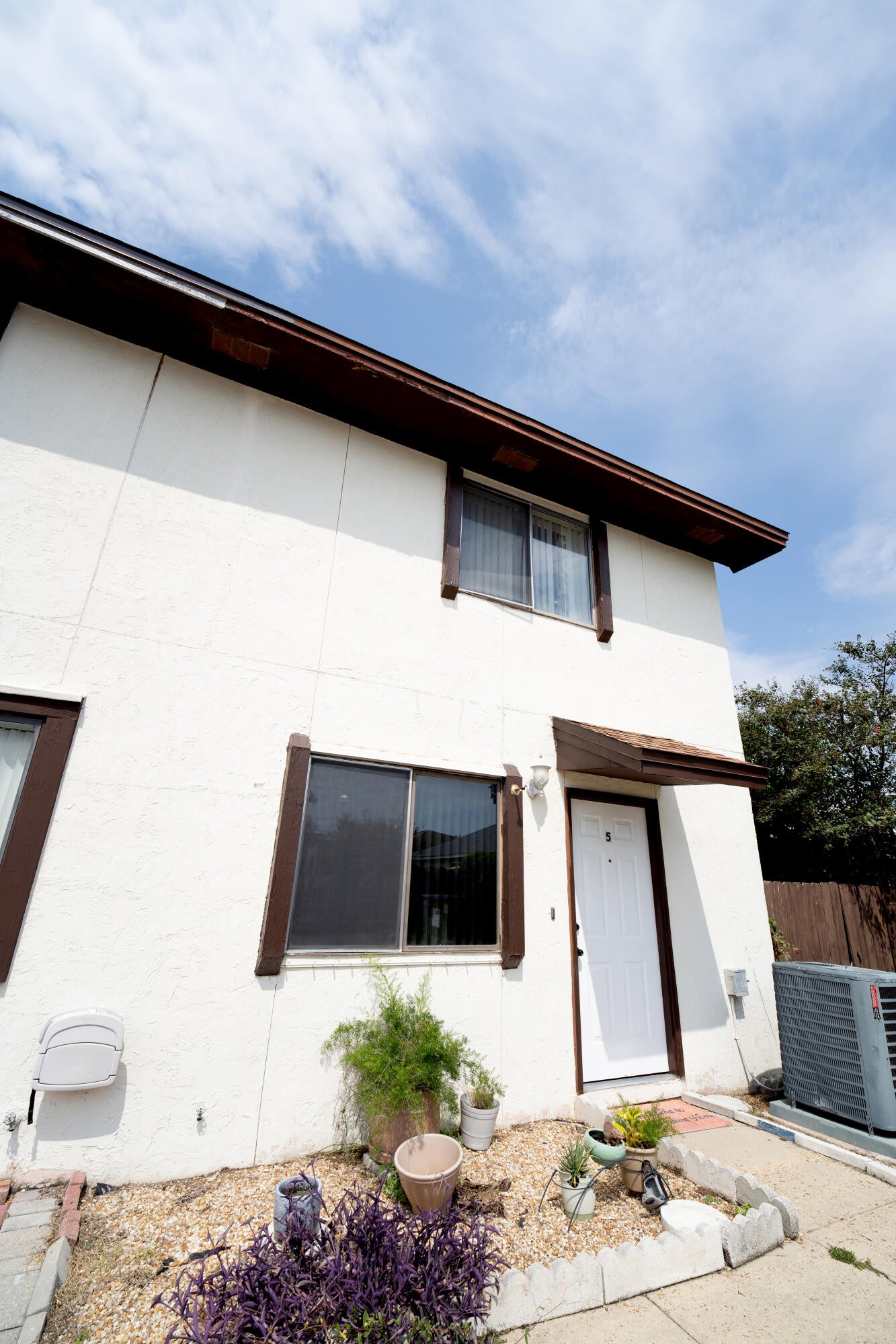 INDIAN HILLS - Residential