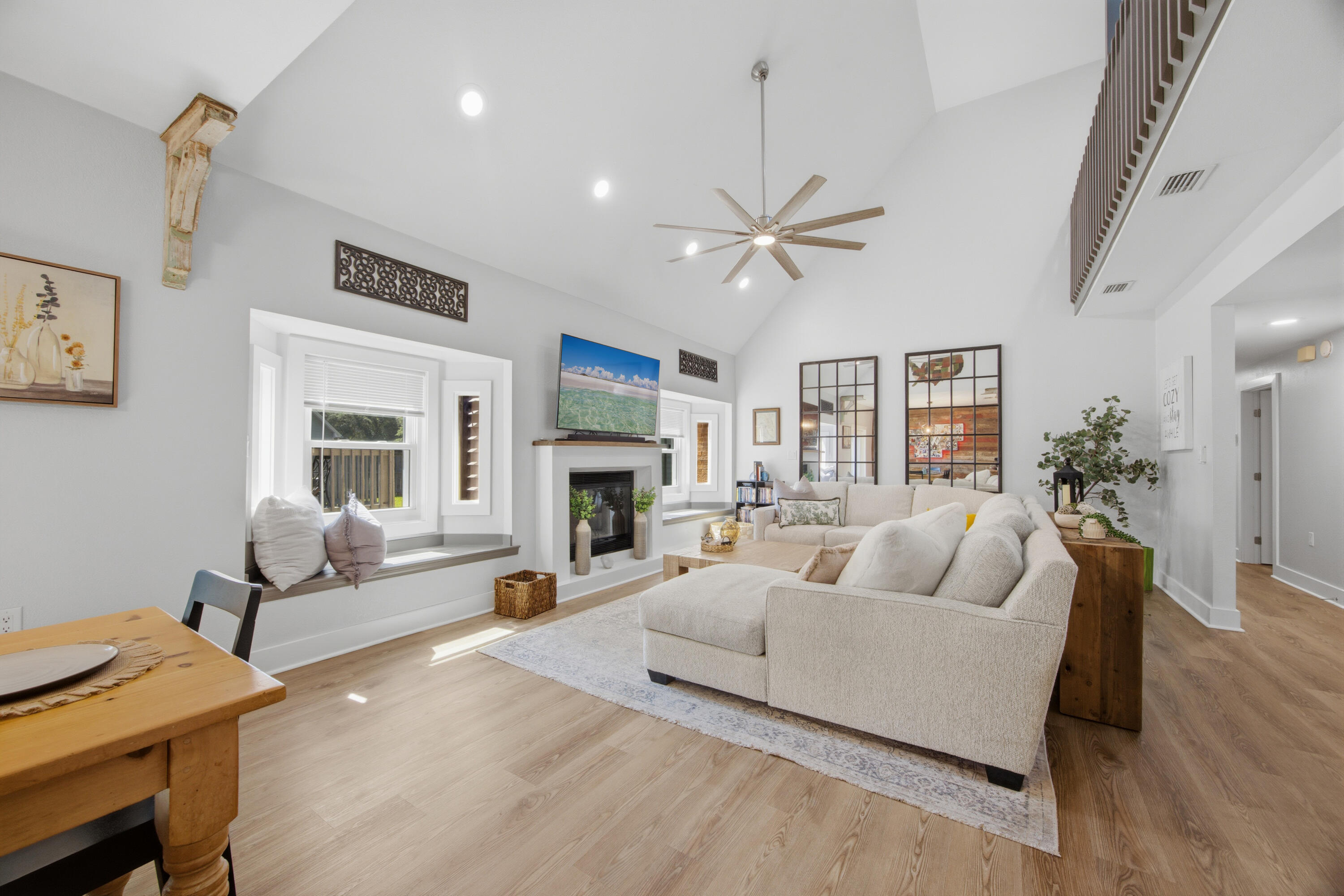 RAINTREE ESTATES #2 - Residential