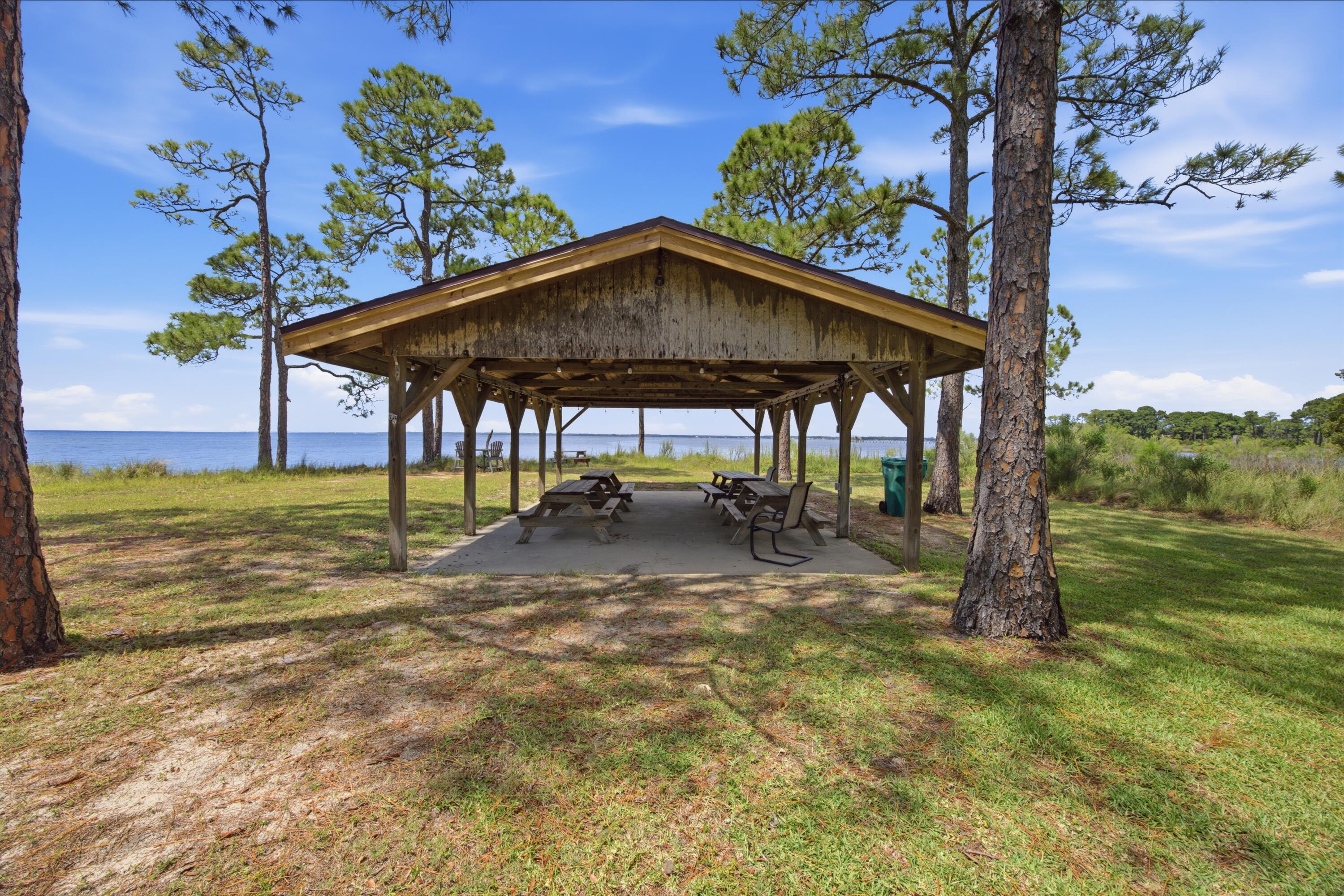 RAINTREE ESTATES #2 - Residential