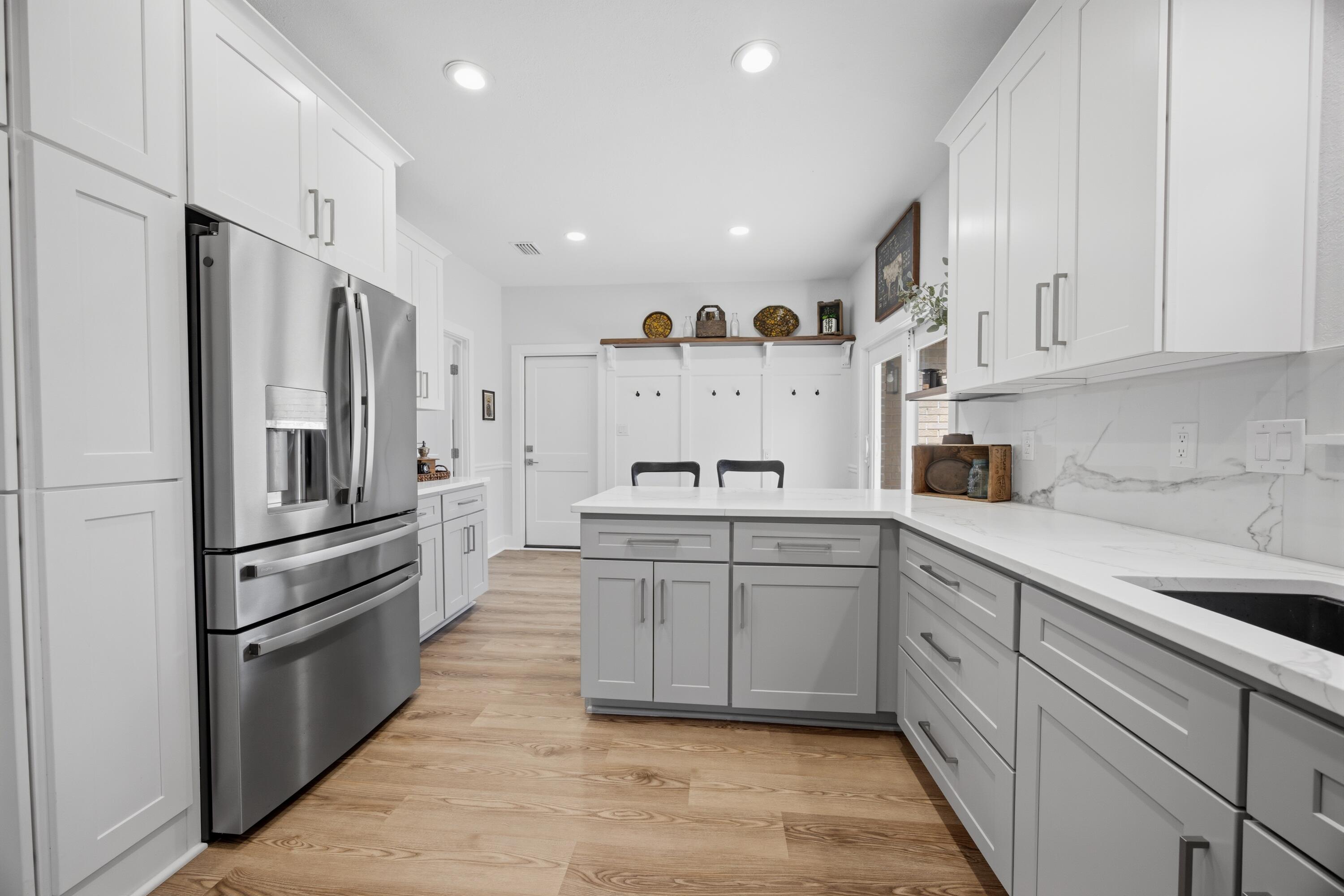 RAINTREE ESTATES #2 - Residential