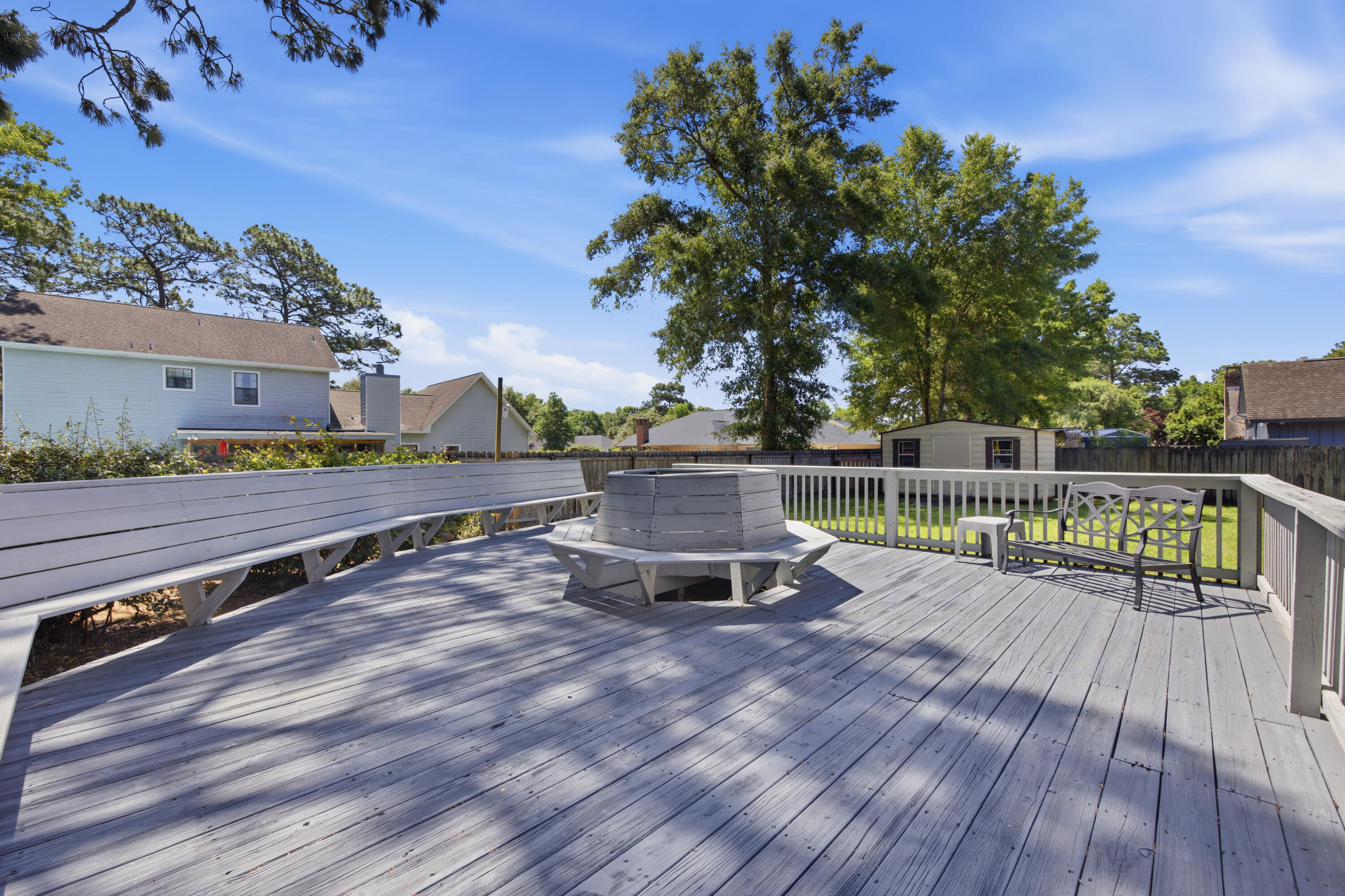 RAINTREE ESTATES #2 - Residential