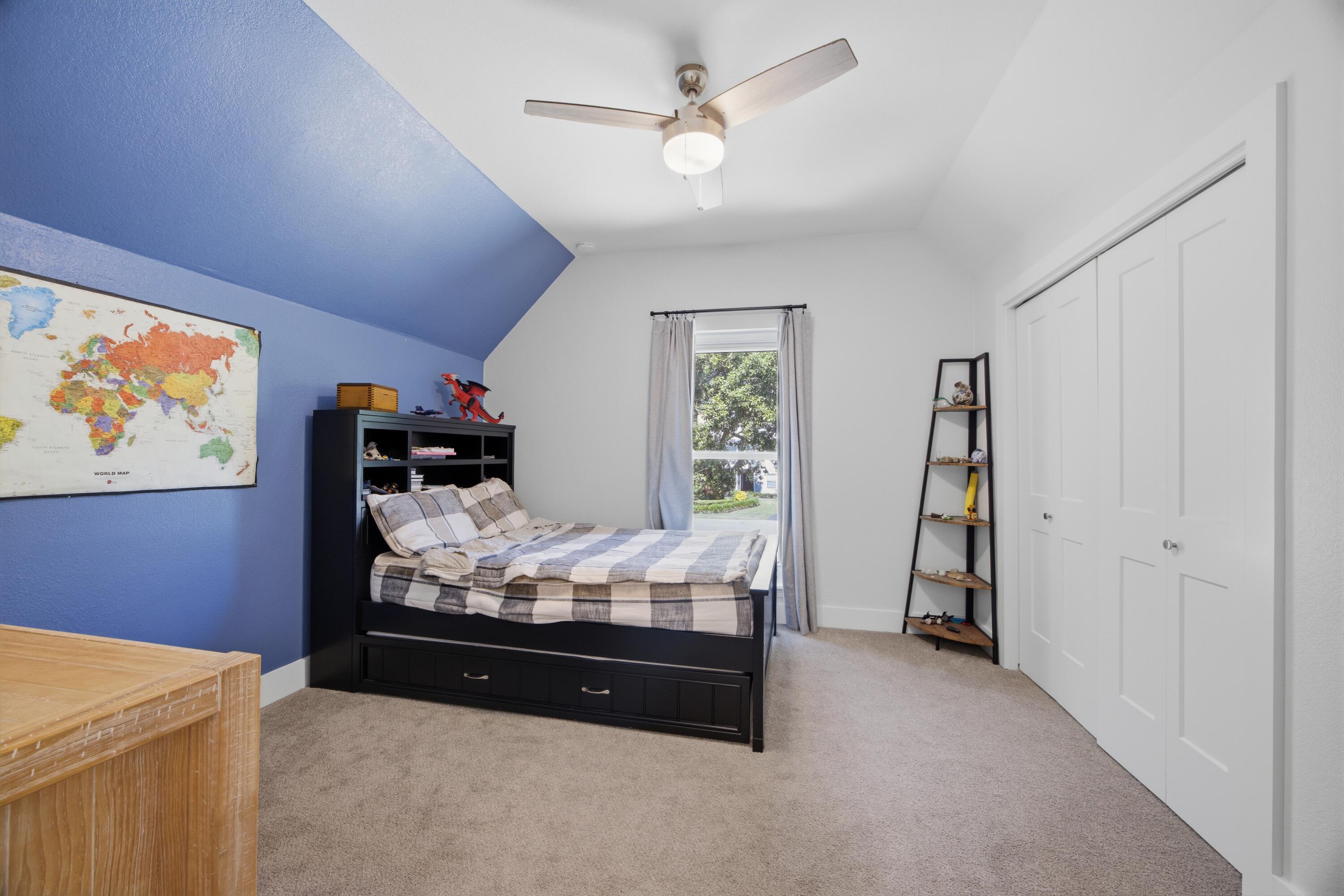 RAINTREE ESTATES #2 - Residential