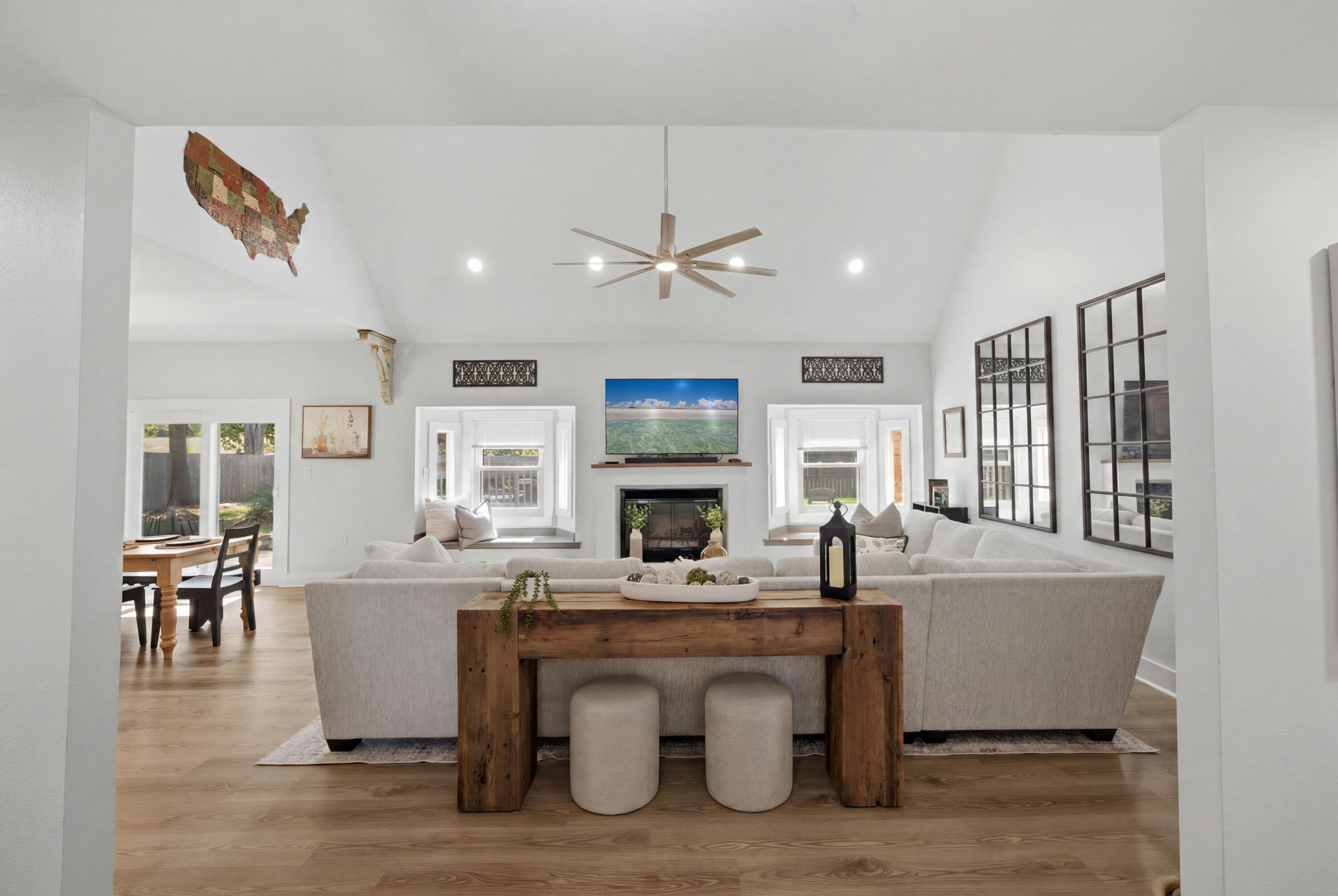 RAINTREE ESTATES #2 - Residential