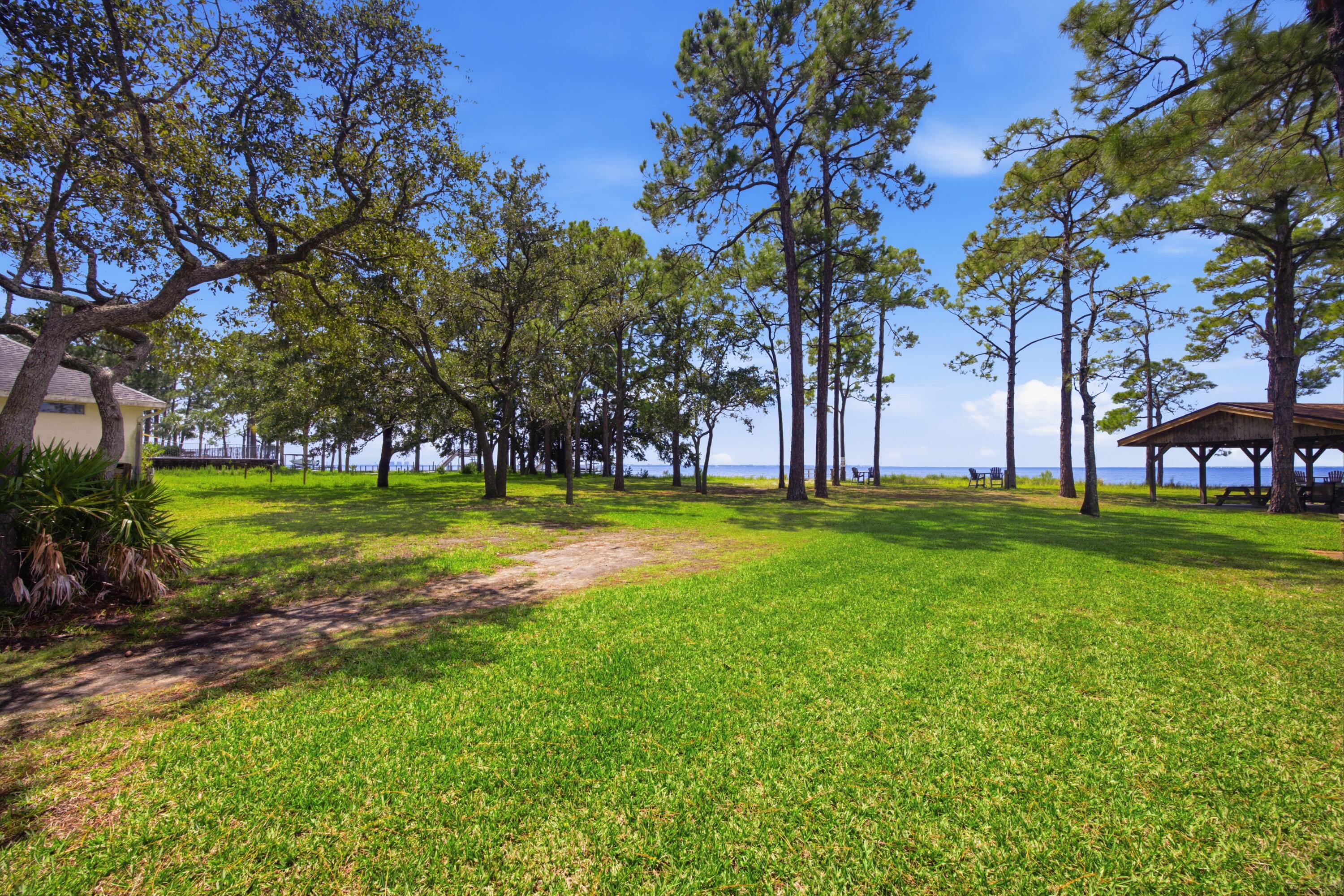 RAINTREE ESTATES #2 - Residential