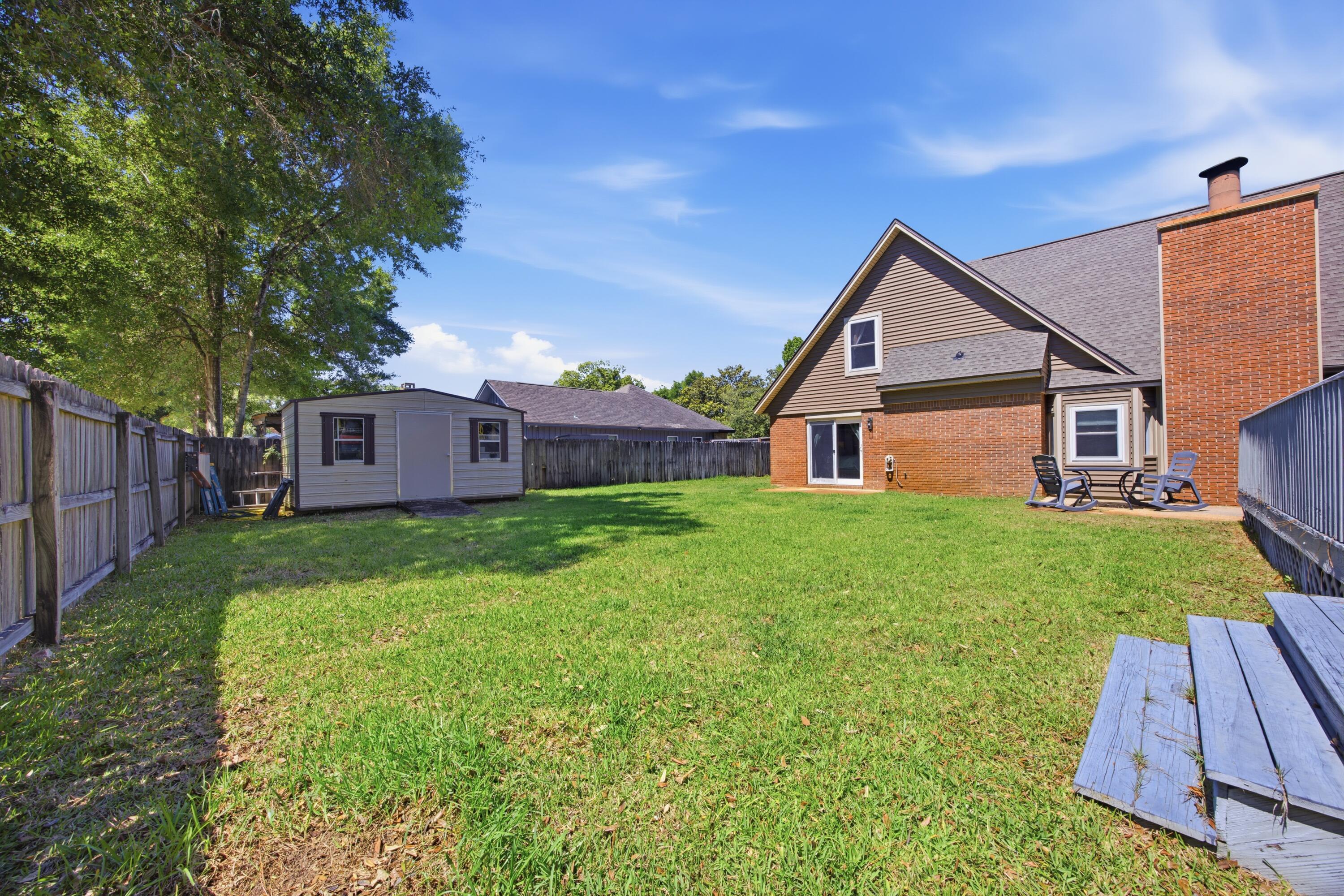 RAINTREE ESTATES #2 - Residential
