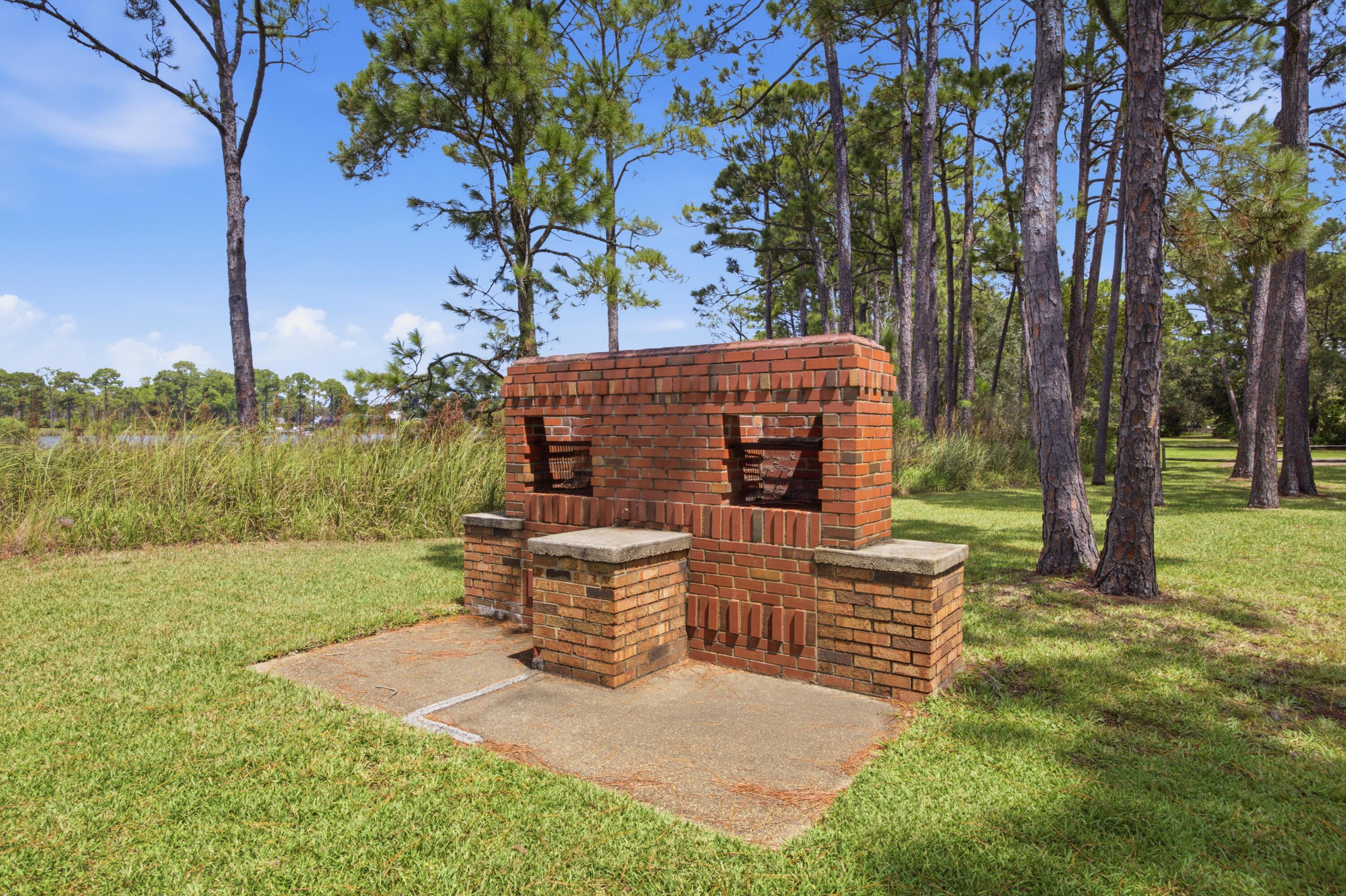 RAINTREE ESTATES #2 - Residential