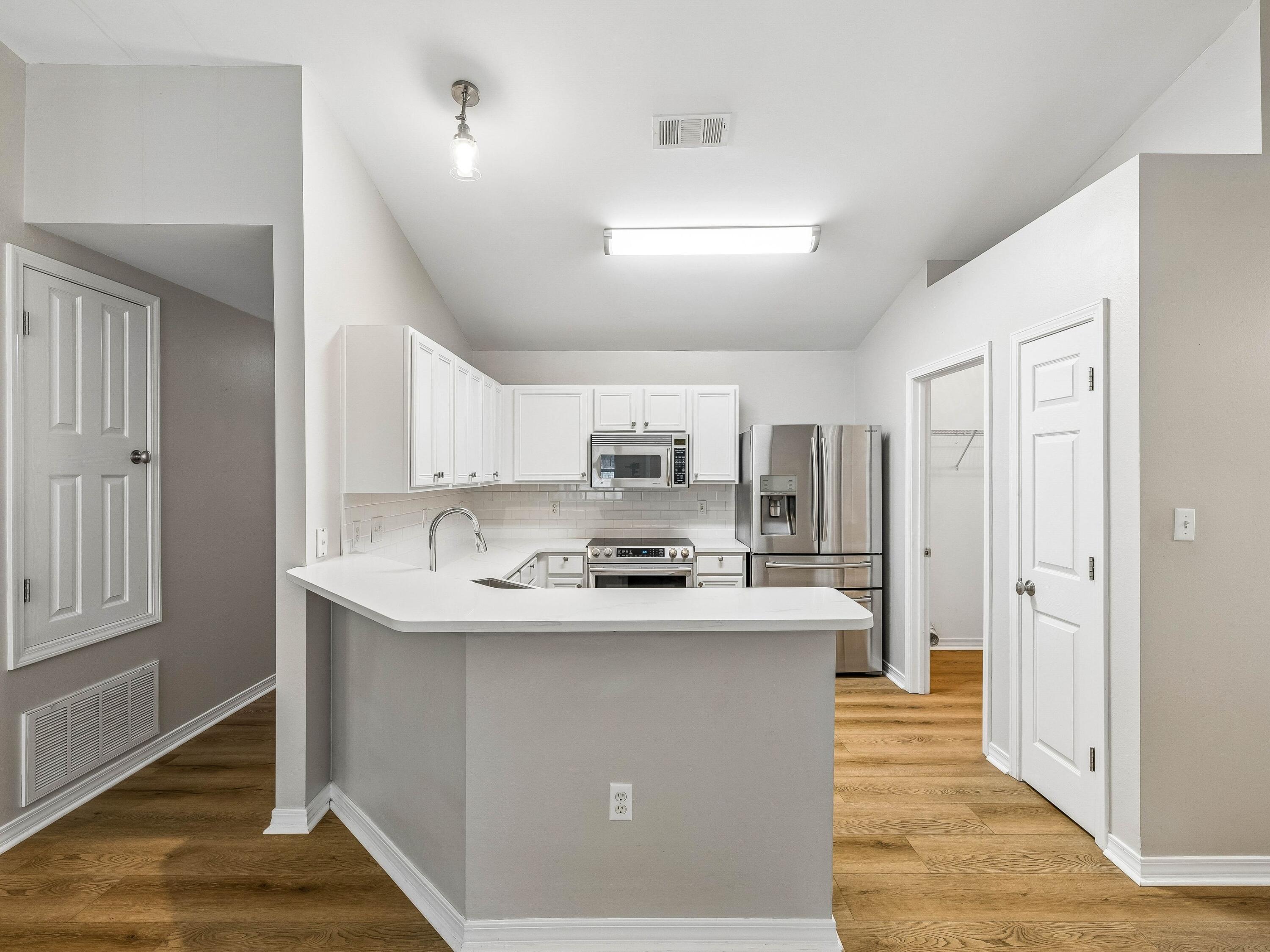 BAYOU LANDING - Residential