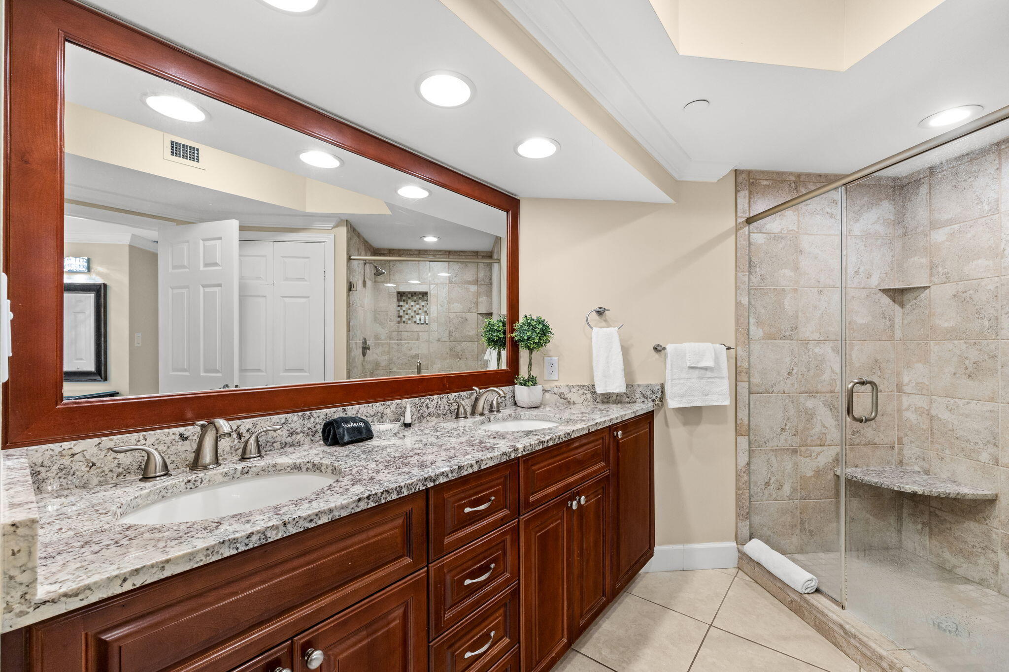 DESTIN SURFSIDE CONDO - Residential