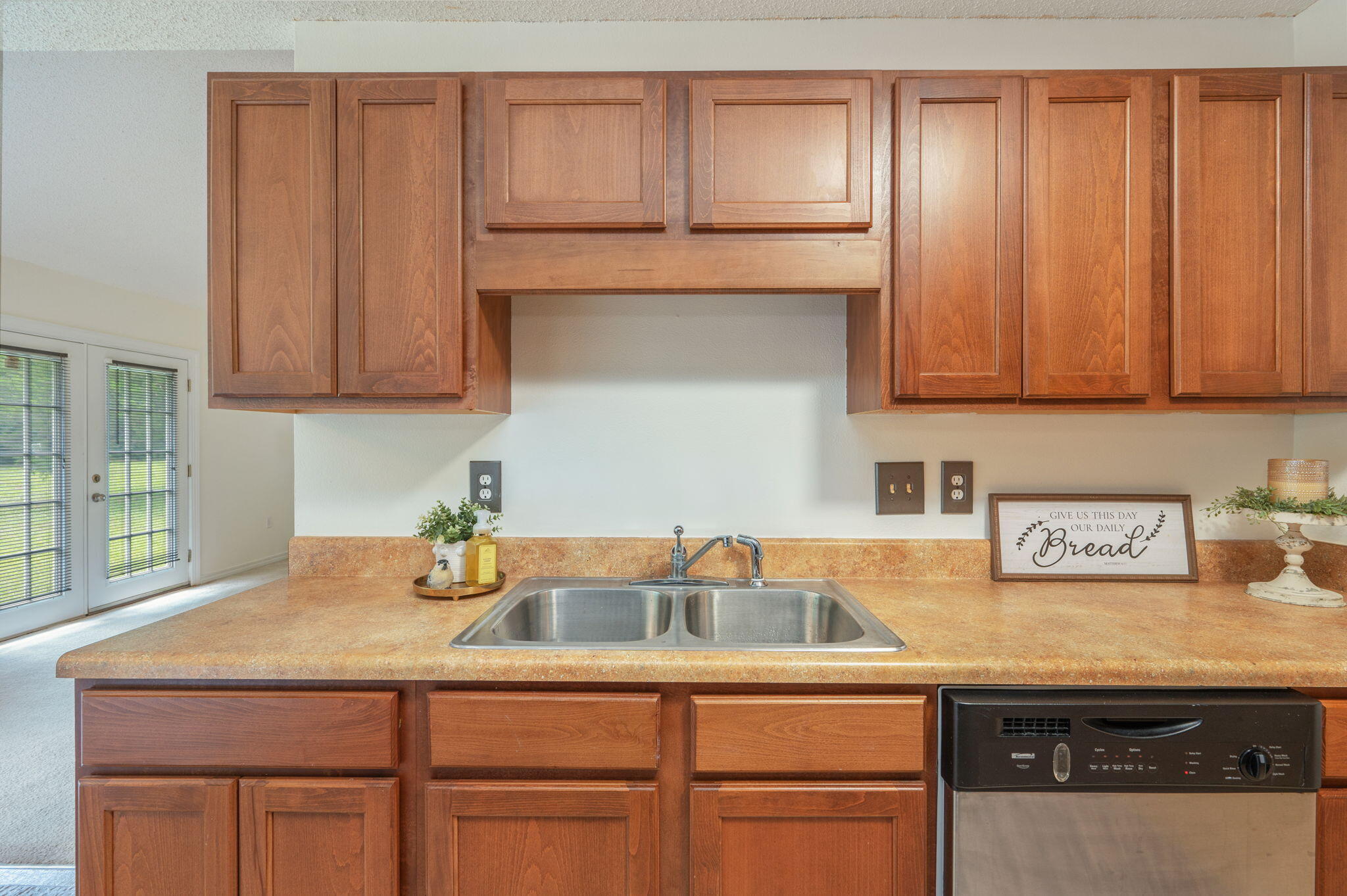 HUNTERS CREEK - Residential