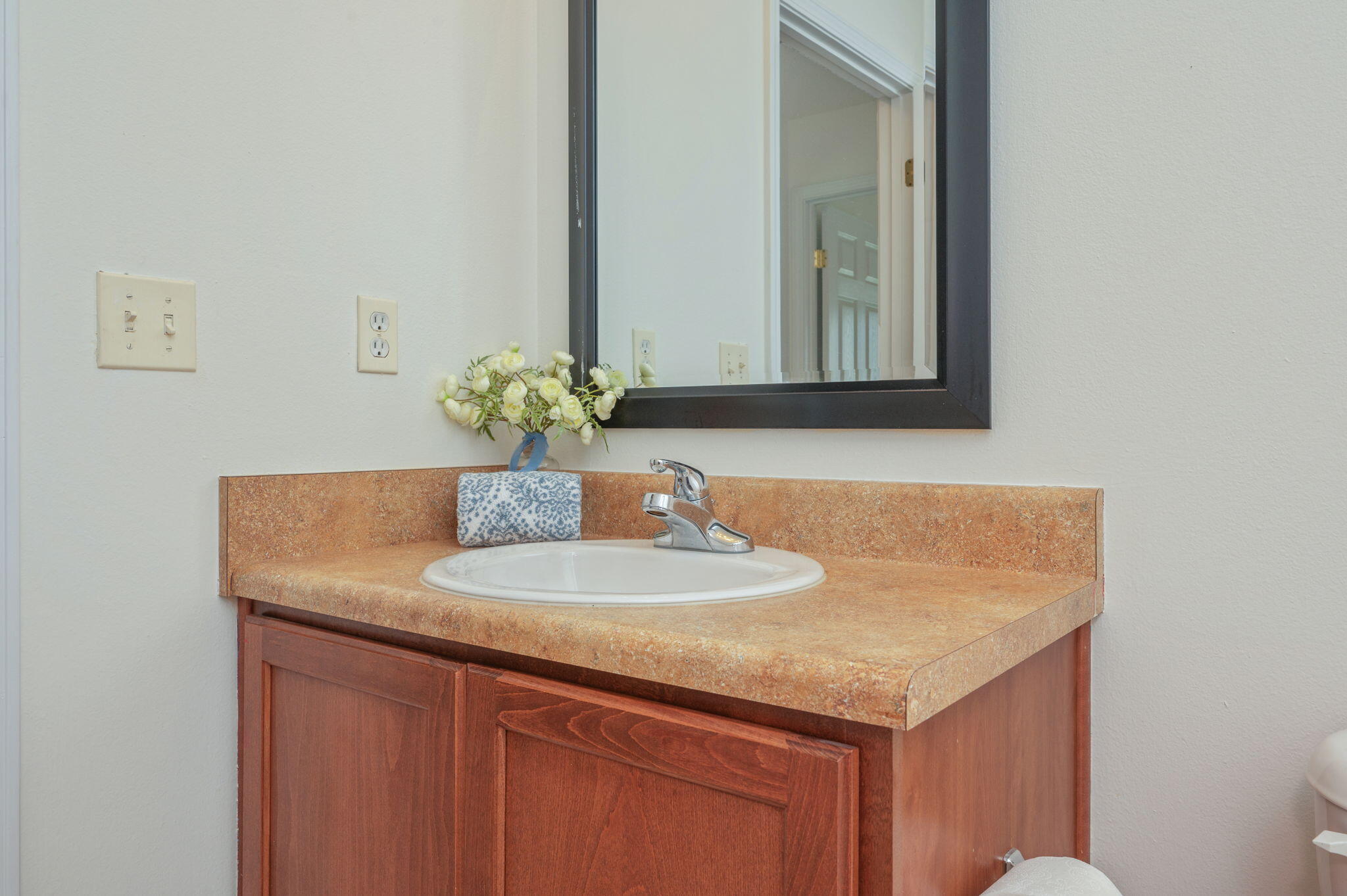 HUNTERS CREEK - Residential