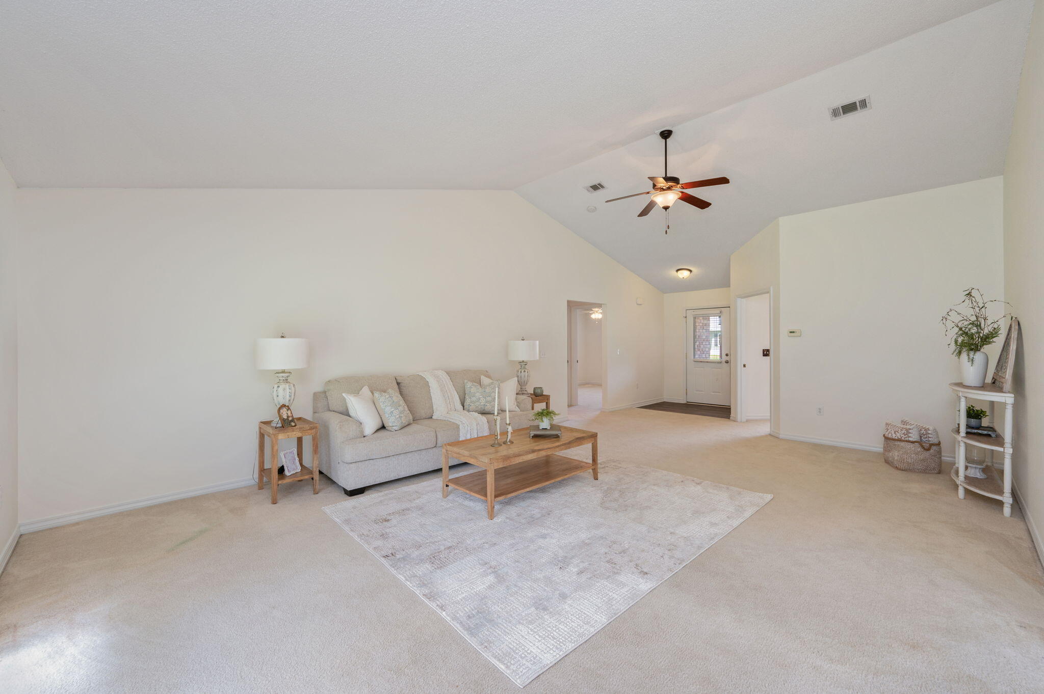 HUNTERS CREEK - Residential