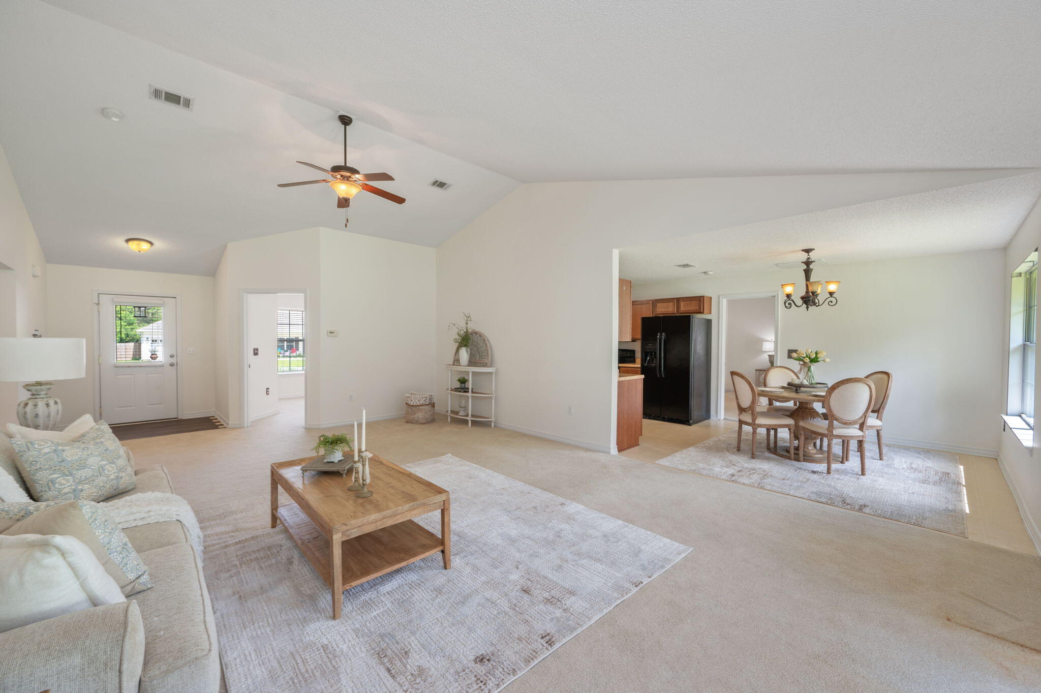 HUNTERS CREEK - Residential