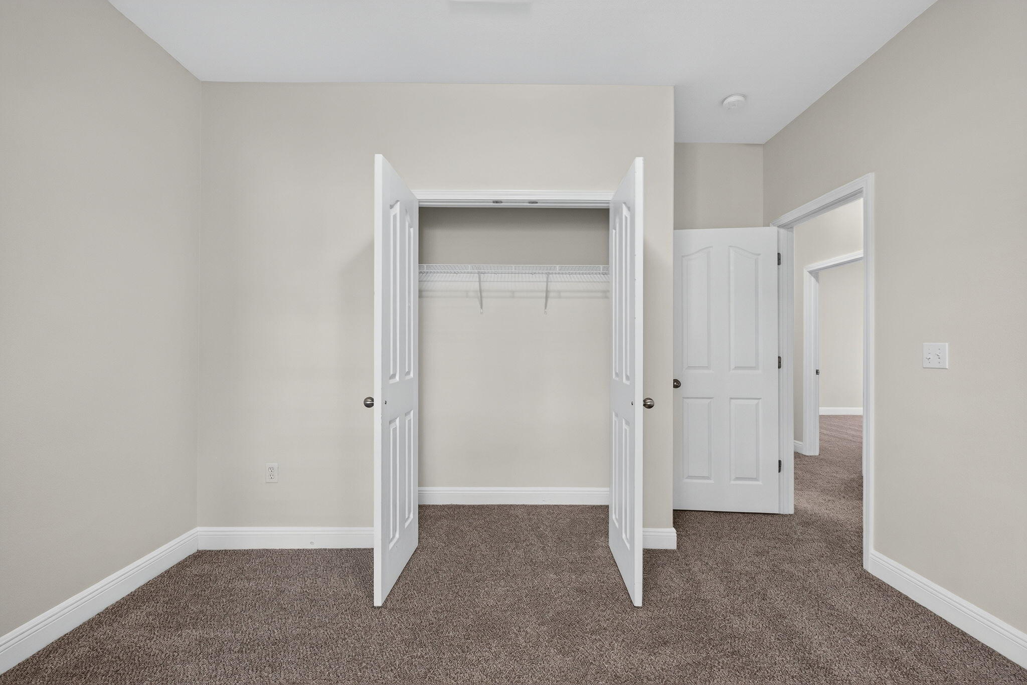 ROLLING RIDGE - Residential