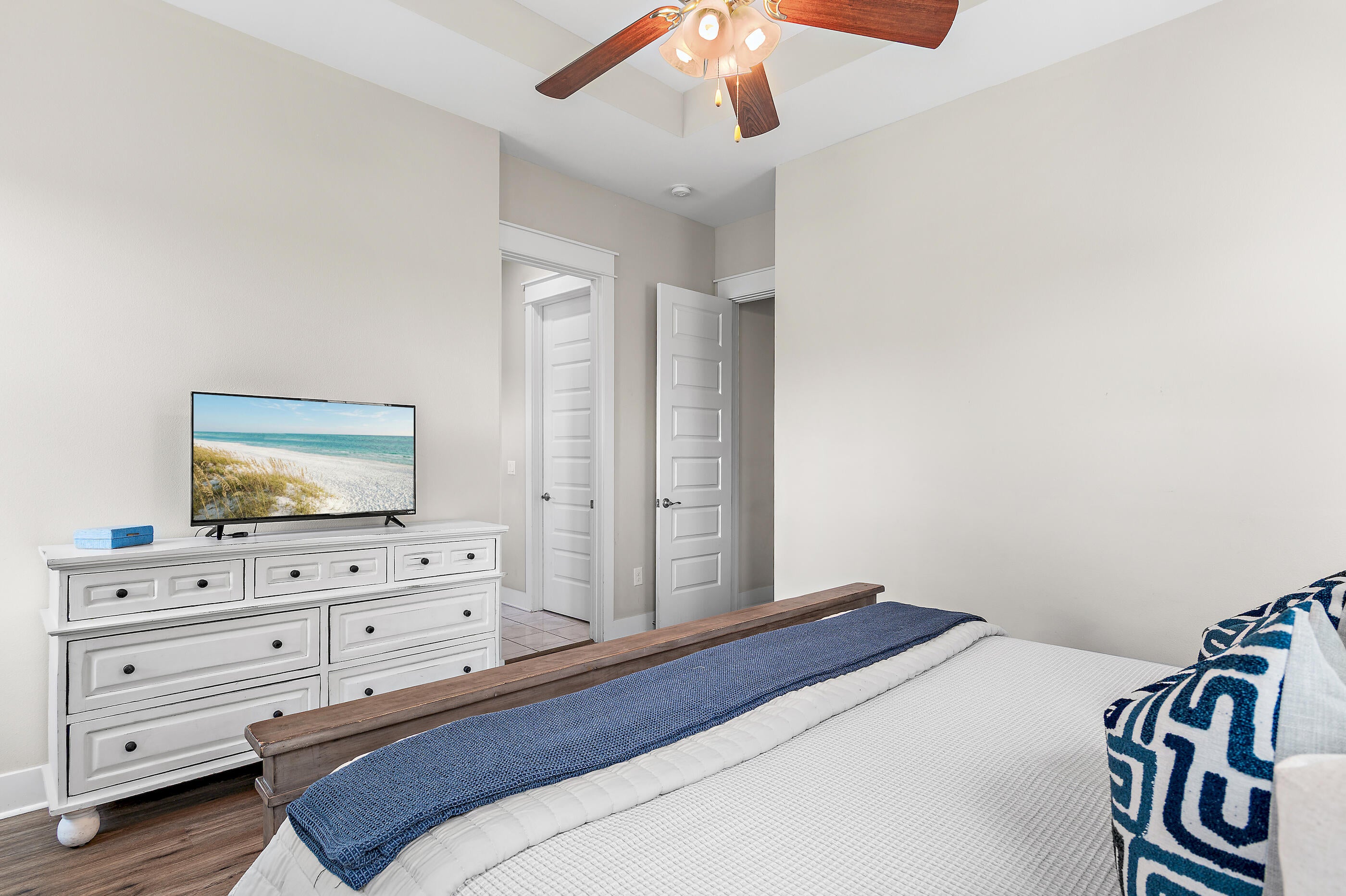 PROMINENCE - Residential