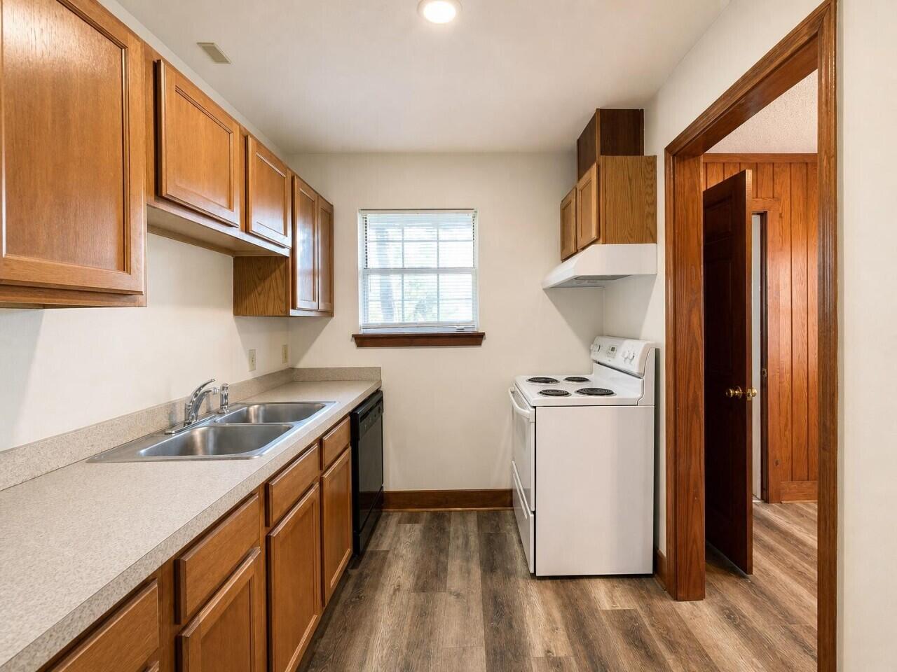WYNNEHAVEN BEACH PATIO HOMES - Residential Lease