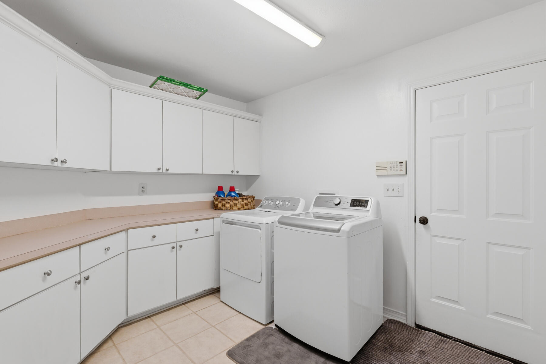 EMERALD BAY PH 1A - Residential