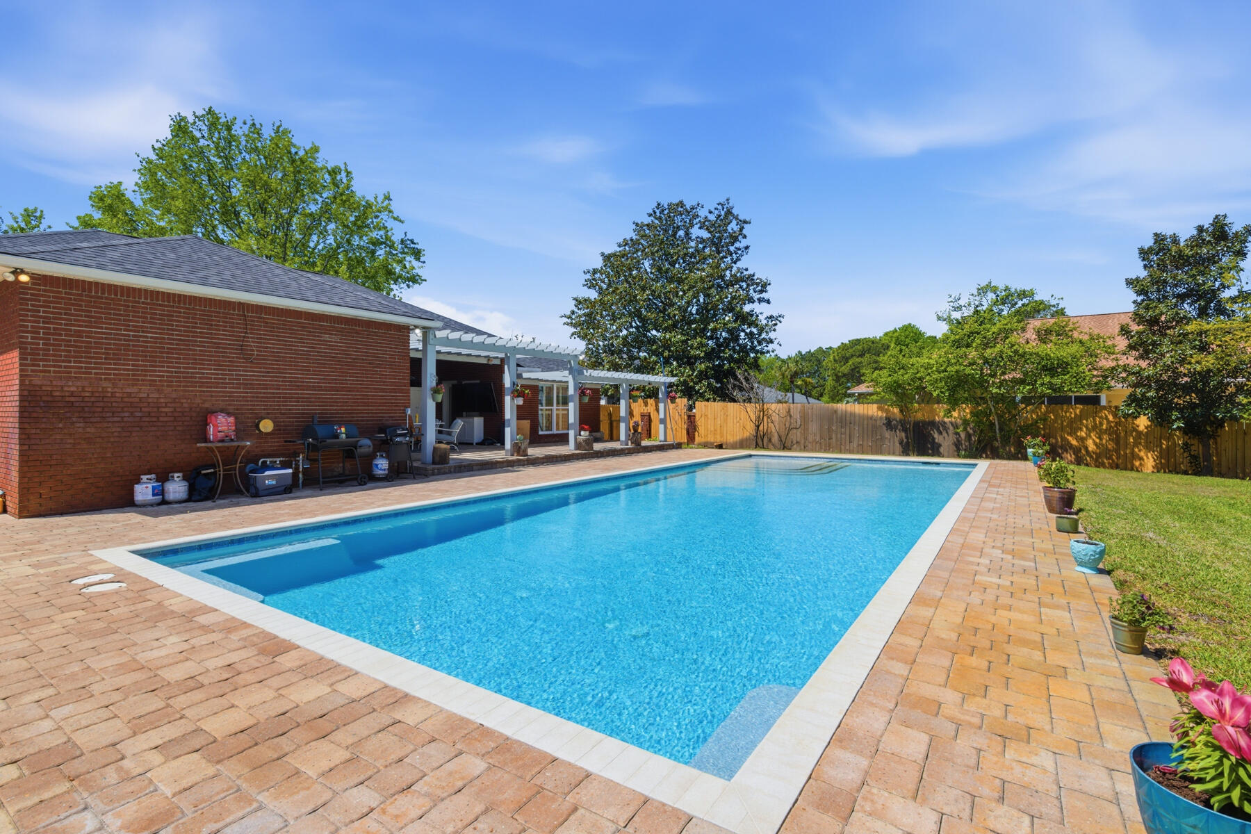 EMERALD BAY PH 1A - Residential