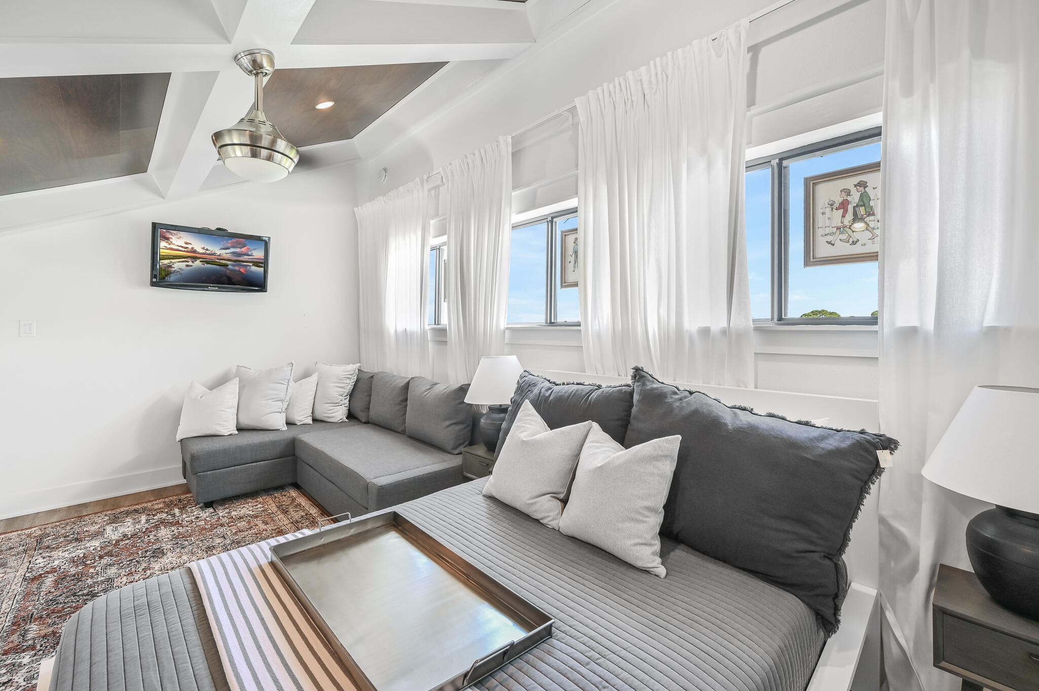 BEACHFRONT 2 PH 1 - Residential