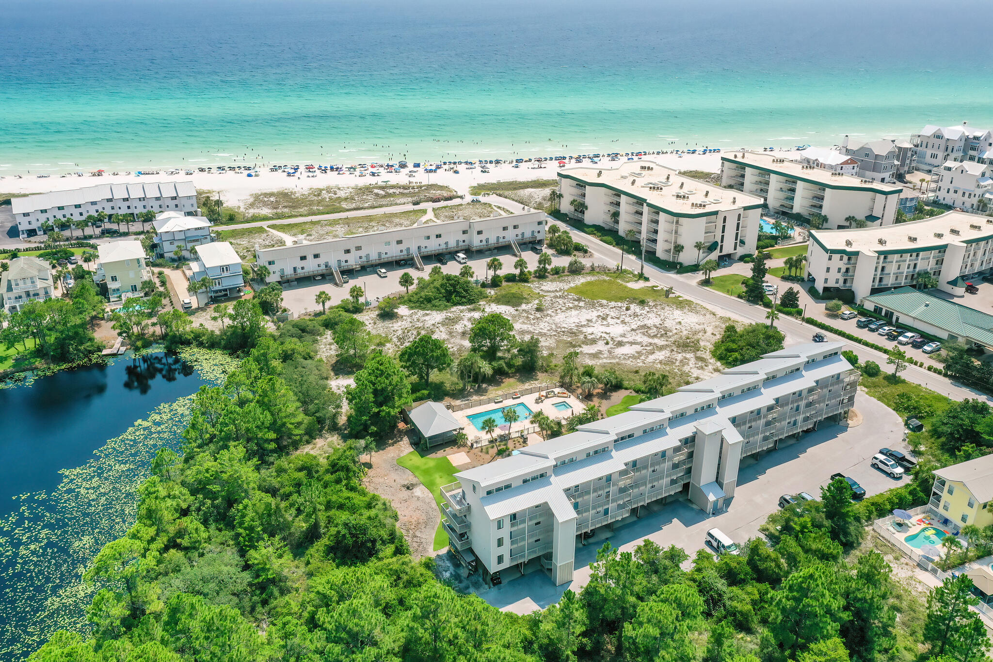 BEACHFRONT 2 PH 1 - Residential