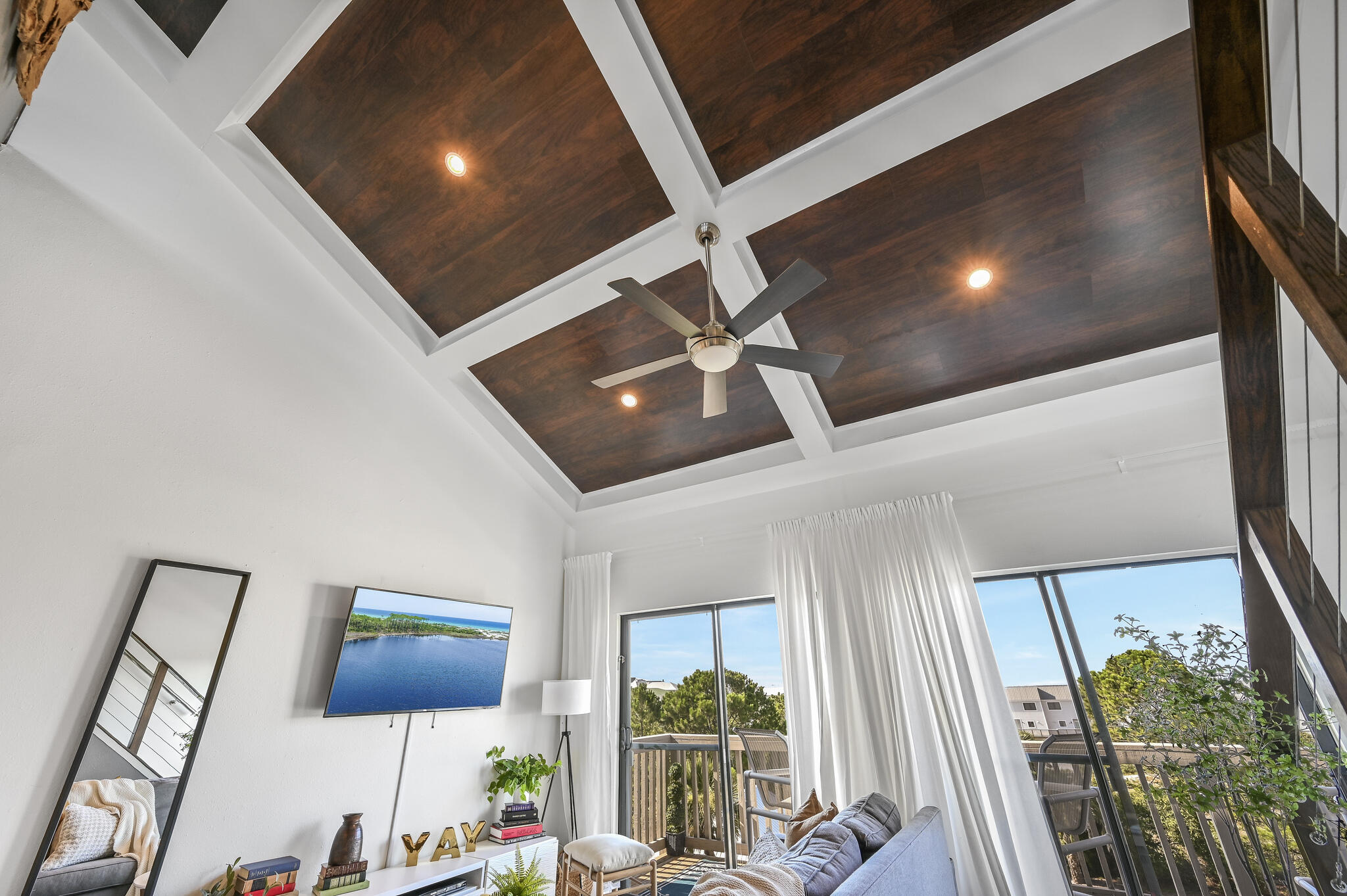 BEACHFRONT 2 PH 1 - Residential