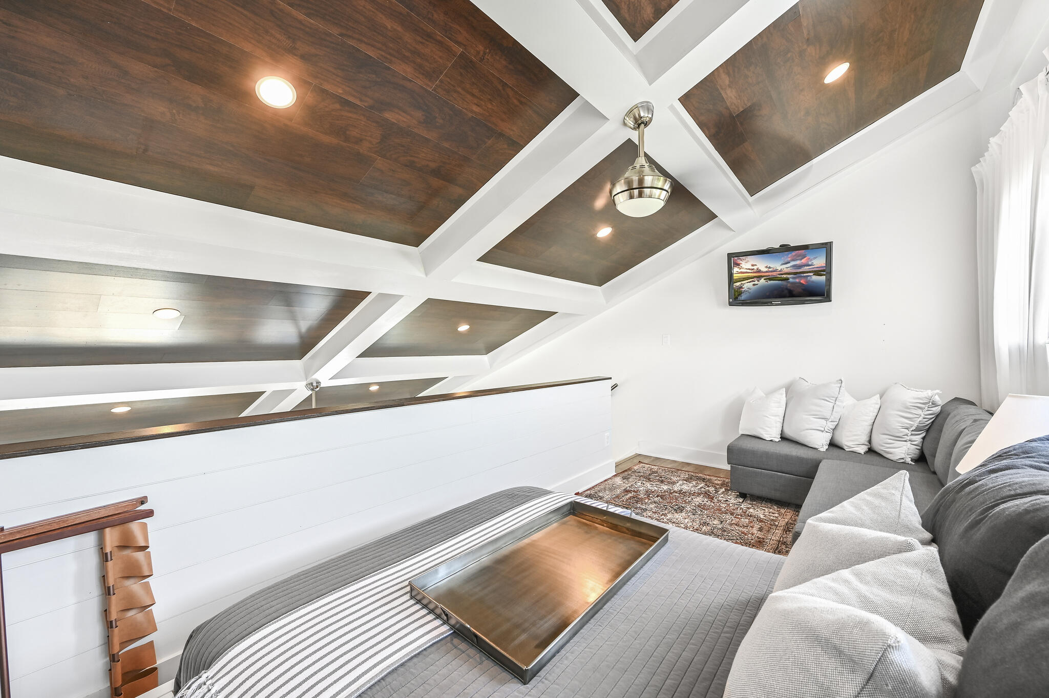BEACHFRONT 2 PH 1 - Residential