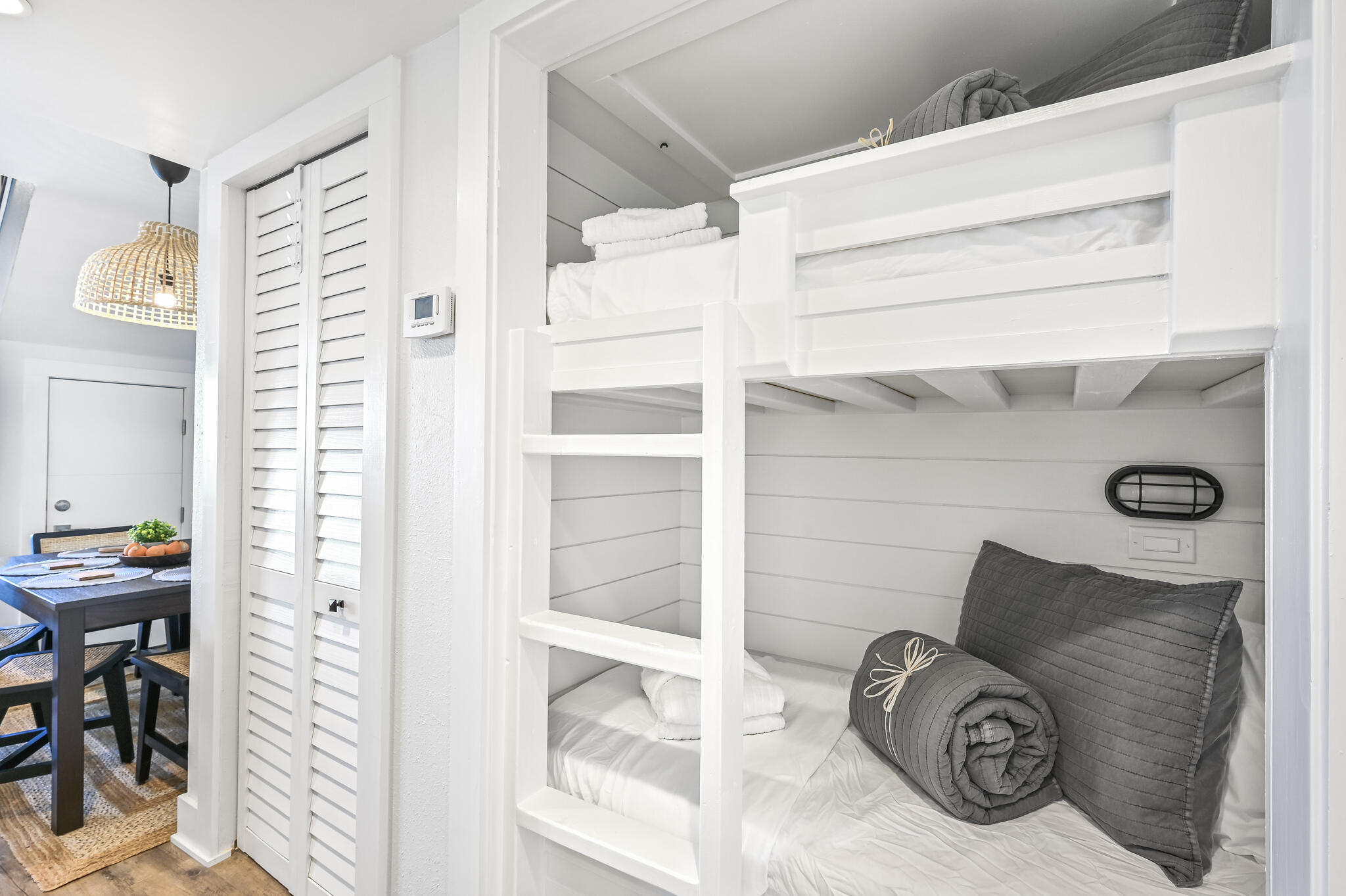 BEACHFRONT 2 PH 1 - Residential