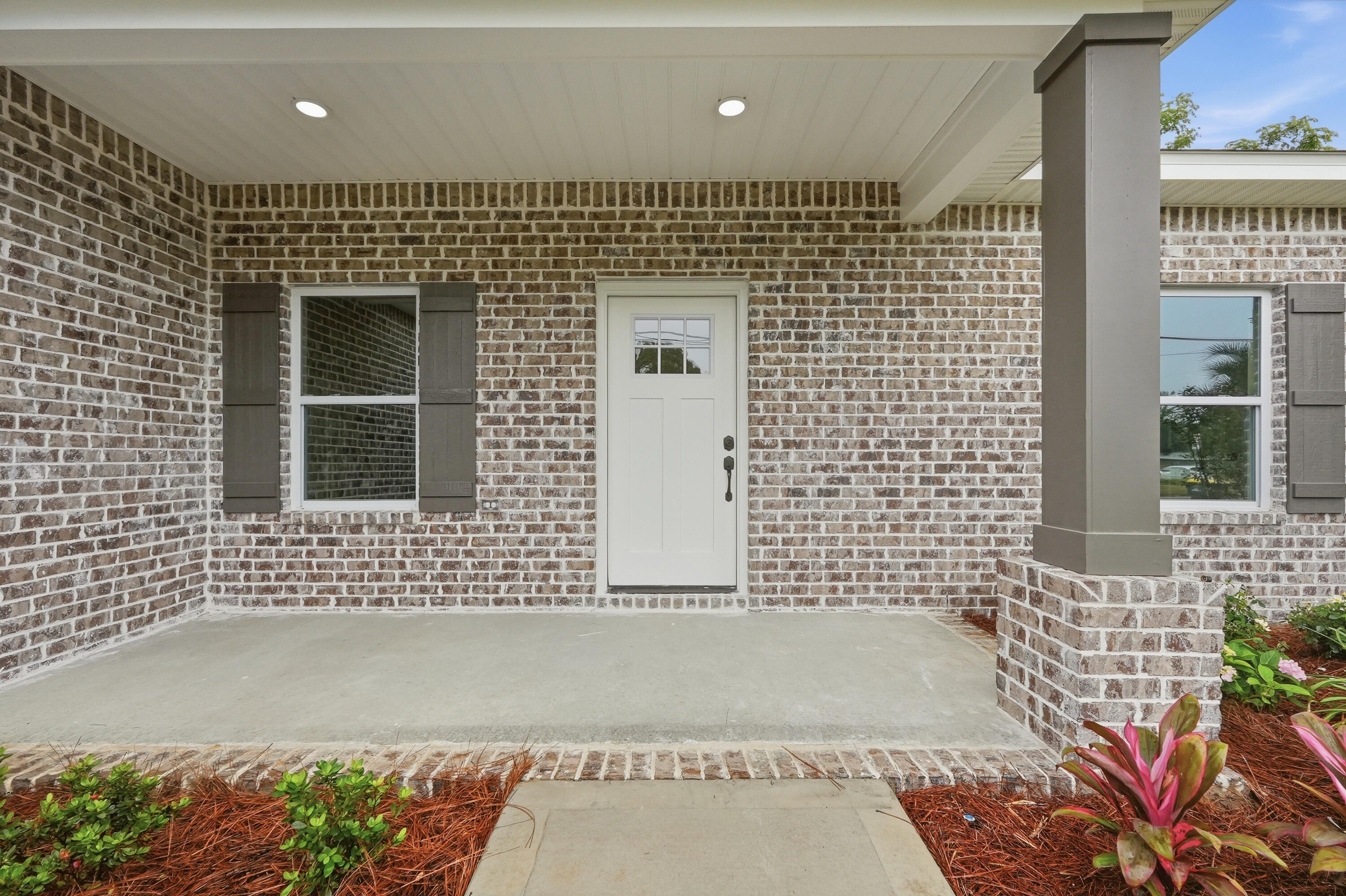 OAKLAND HEIGHTS - Residential
