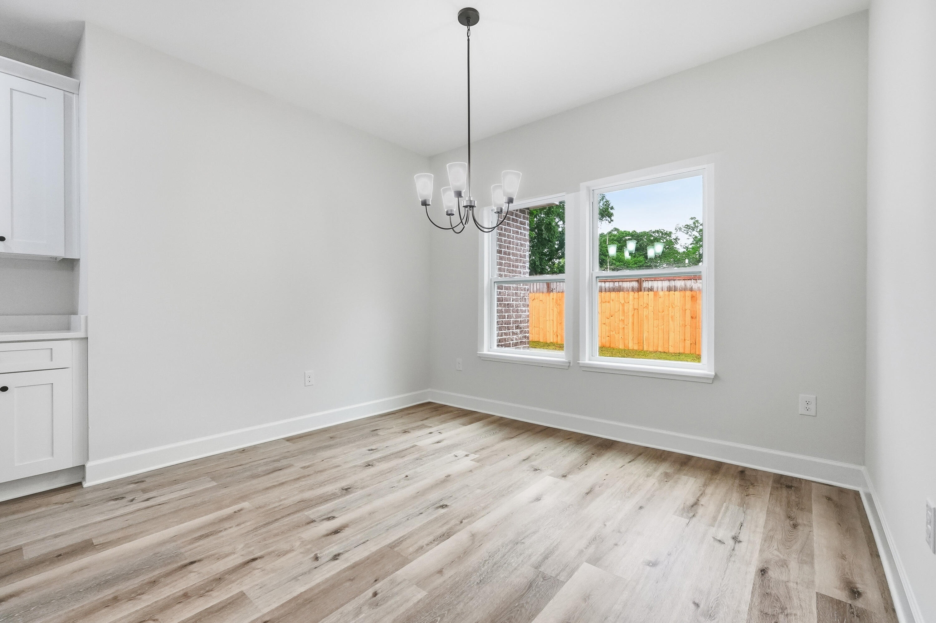 OAKLAND HEIGHTS - Residential