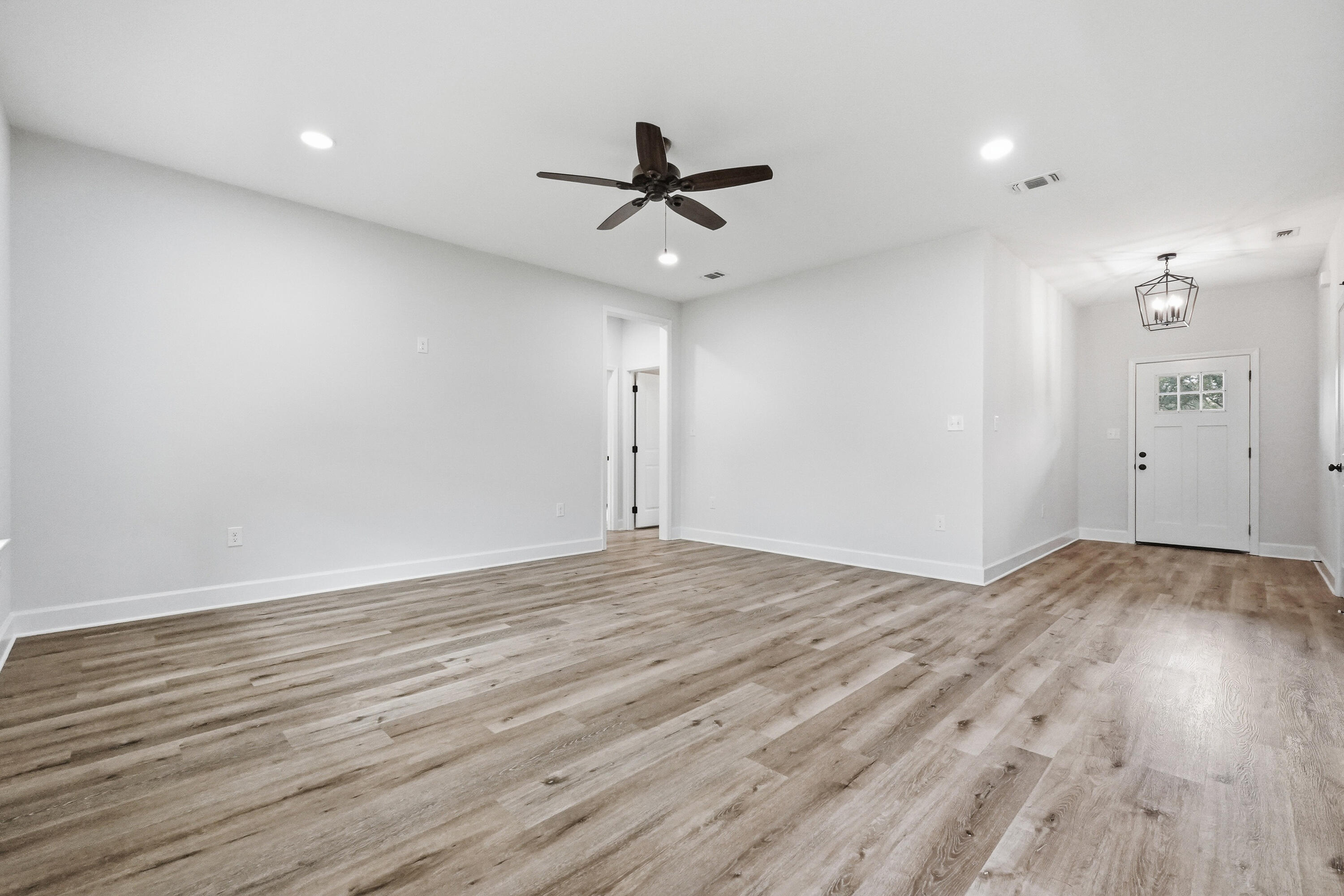 OAKLAND HEIGHTS - Residential