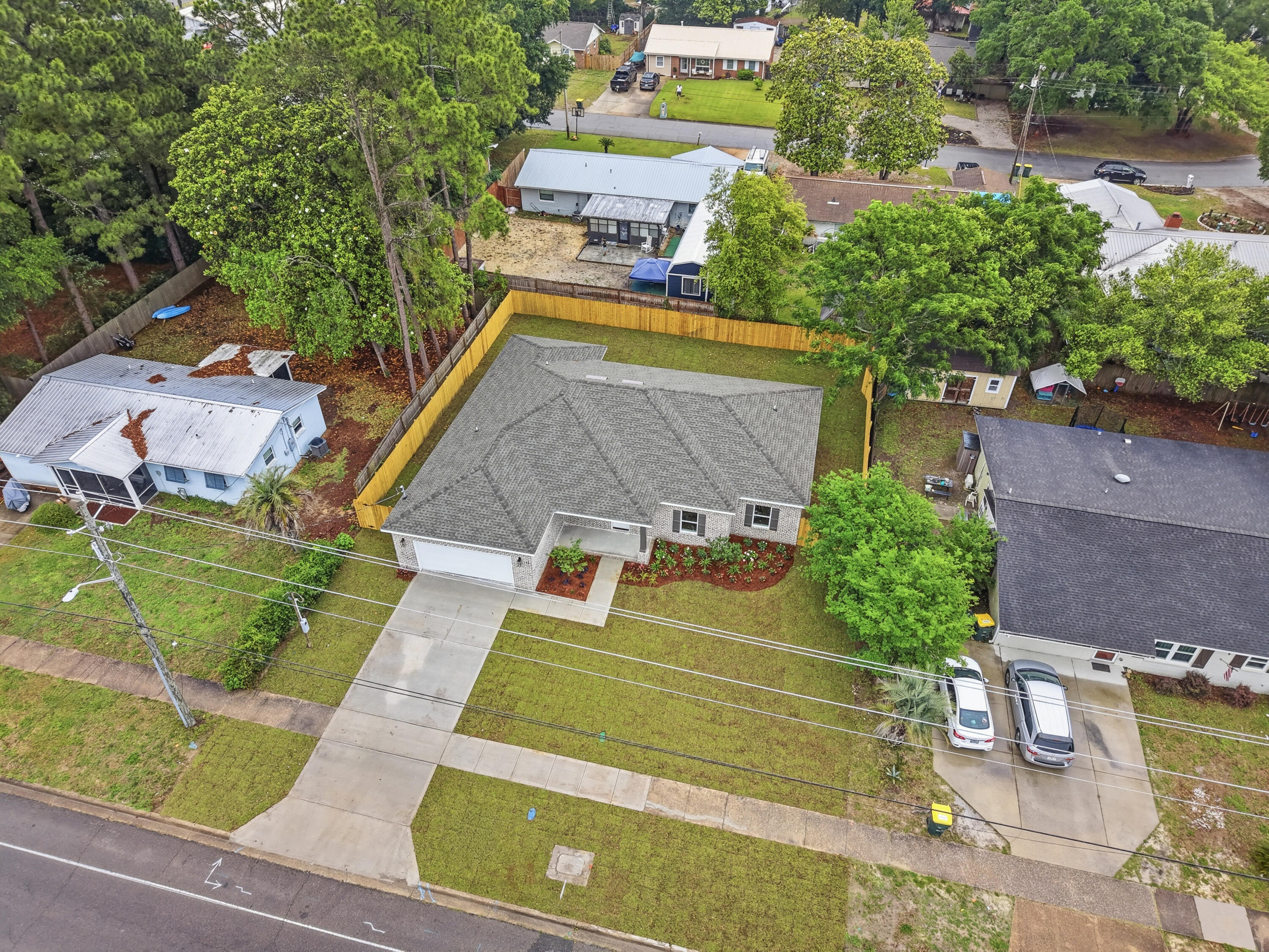 OAKLAND HEIGHTS - Residential