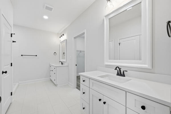 OAKLAND HEIGHTS - Residential