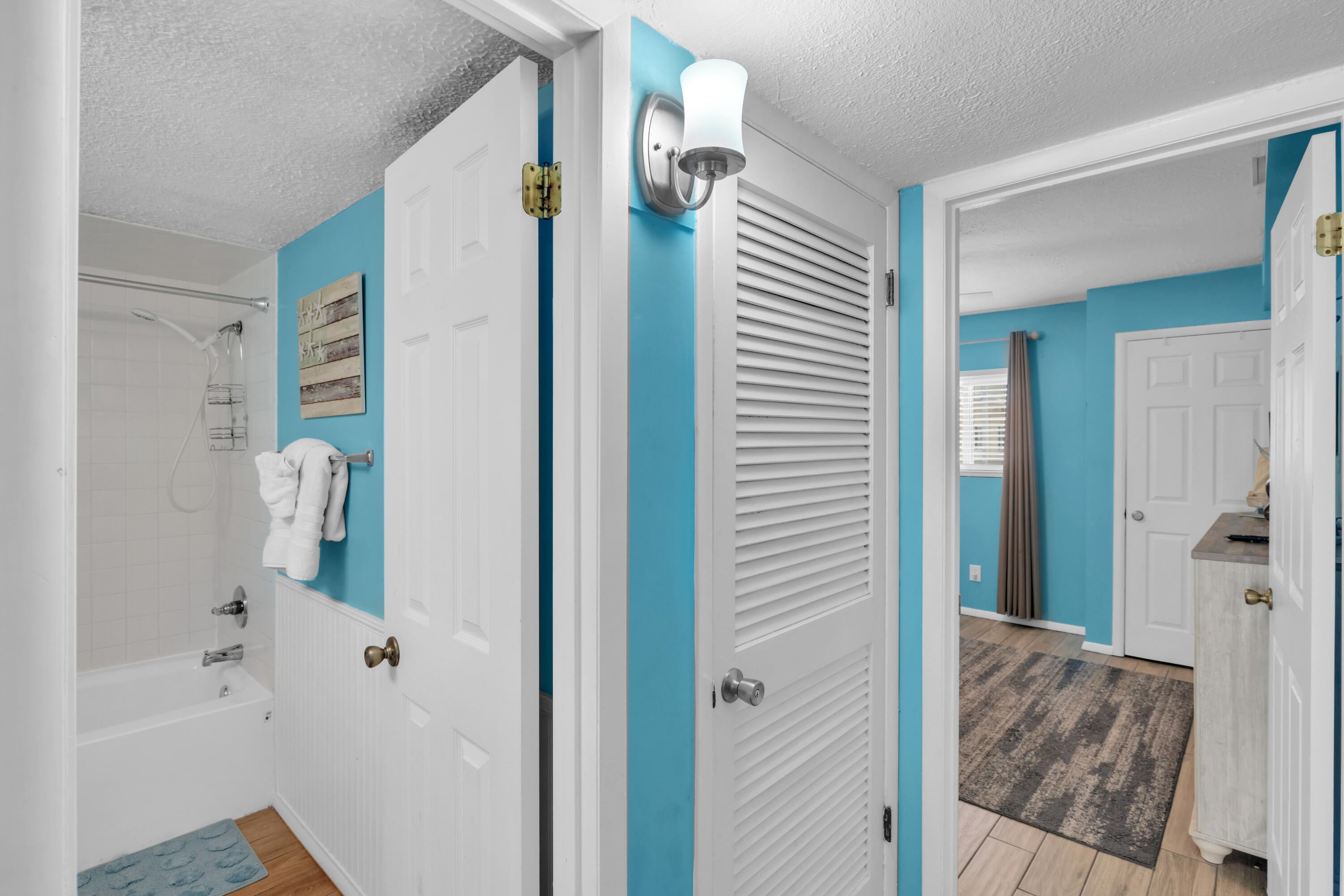 REGENCY TOWERS - Residential