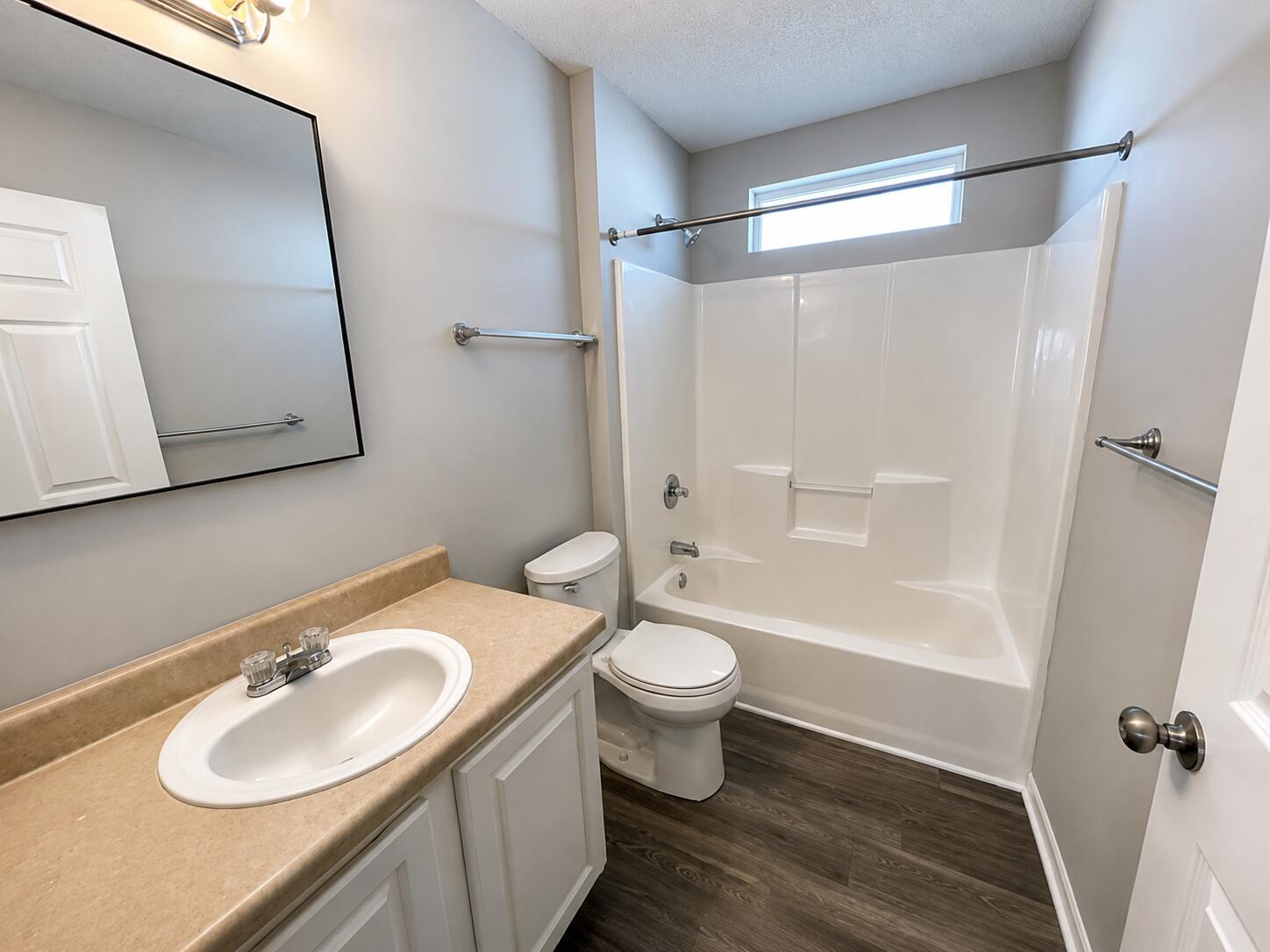 REDSTONE ESTATES - Residential Lease