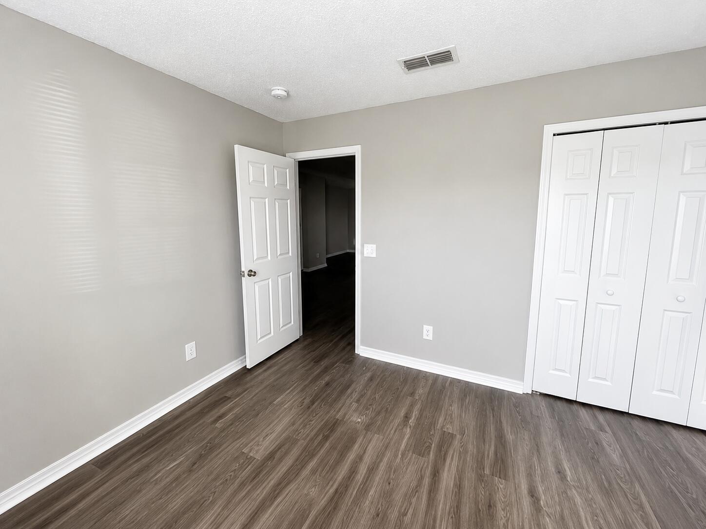 REDSTONE ESTATES - Residential Lease