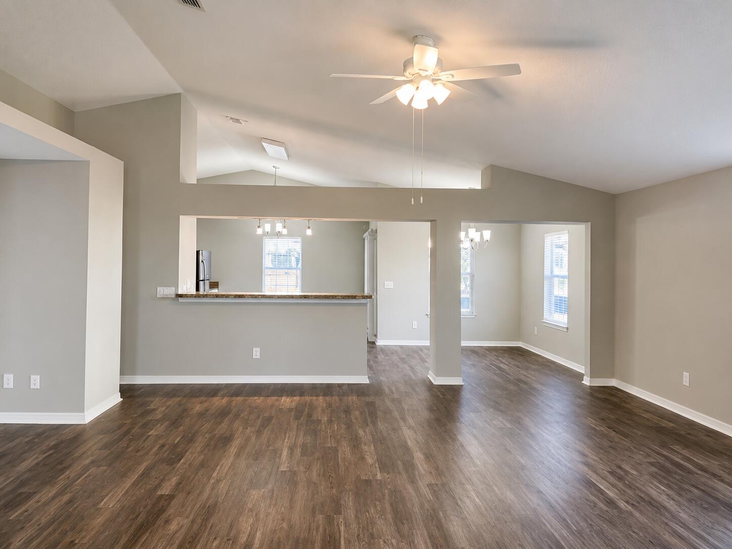 REDSTONE ESTATES - Residential Lease